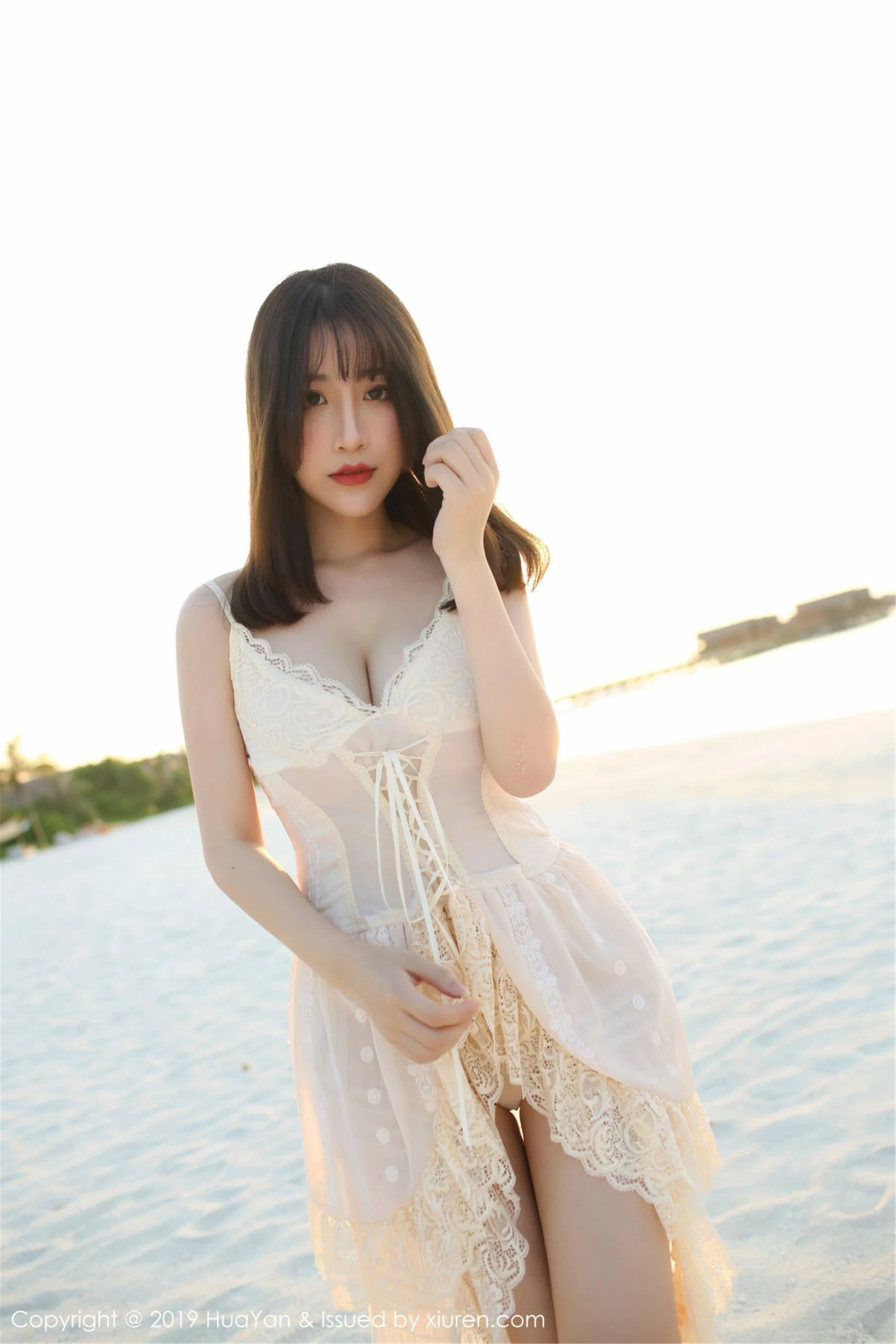 [HuaYan花の颜系列]2019.06.24 Vol.068 绯月樱-Cherry 性感写真[52P]