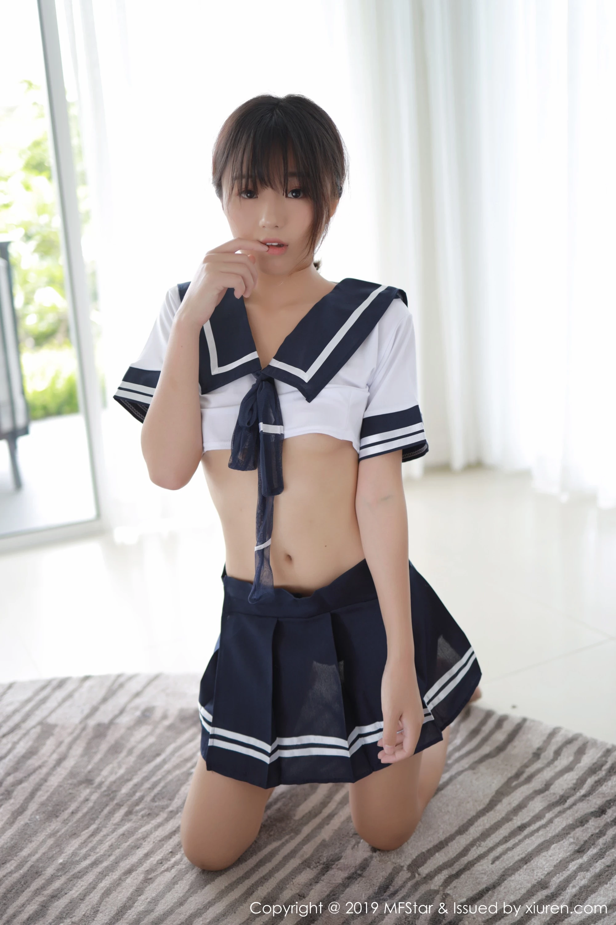 [MFStar模范学院系列]2019.06.24 VOL.198 Baileys 香儿 性感写真[43P]