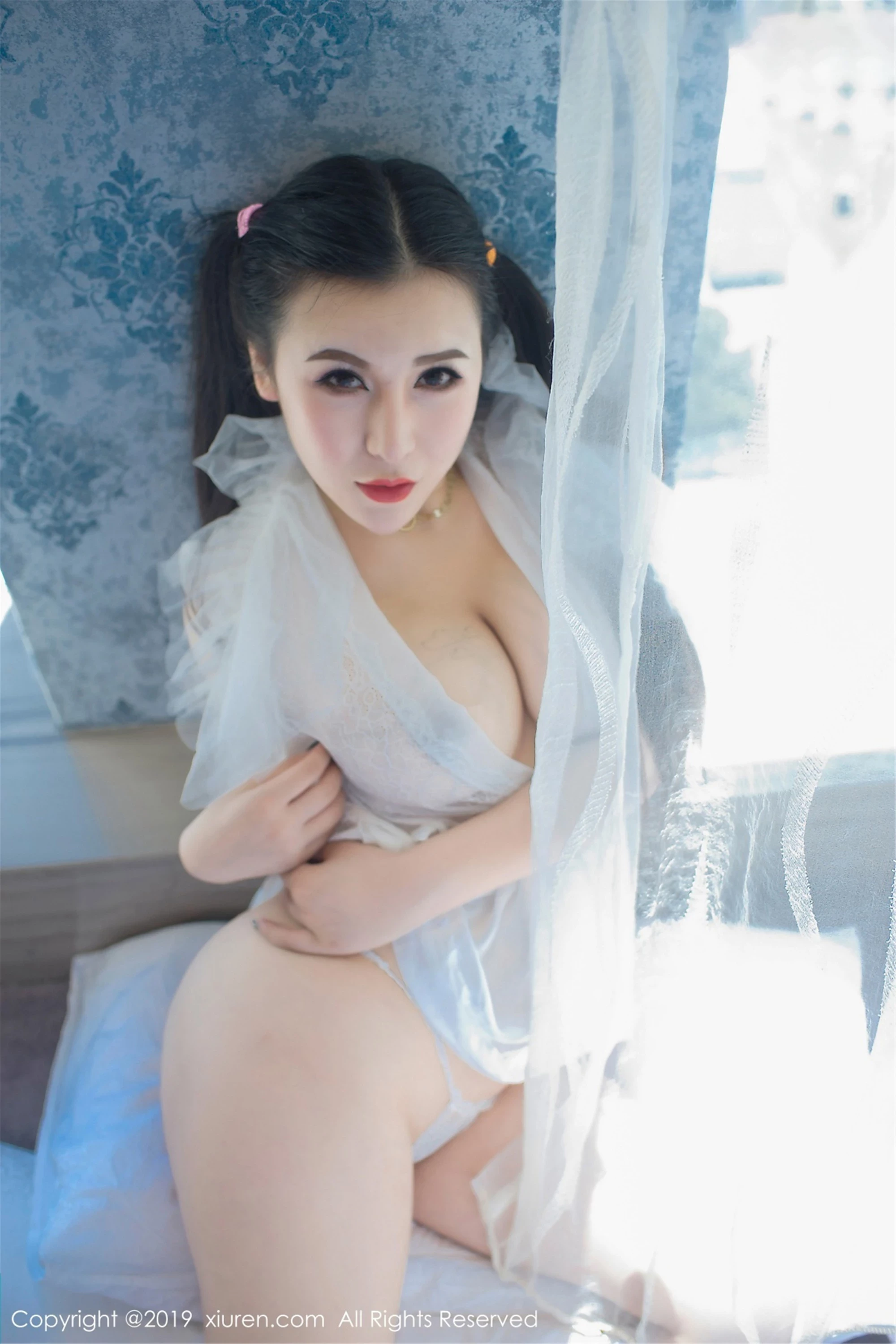 [Xiuren秀人网系列]2019.08.01 No.1588 伊诺 性感写真[48P]