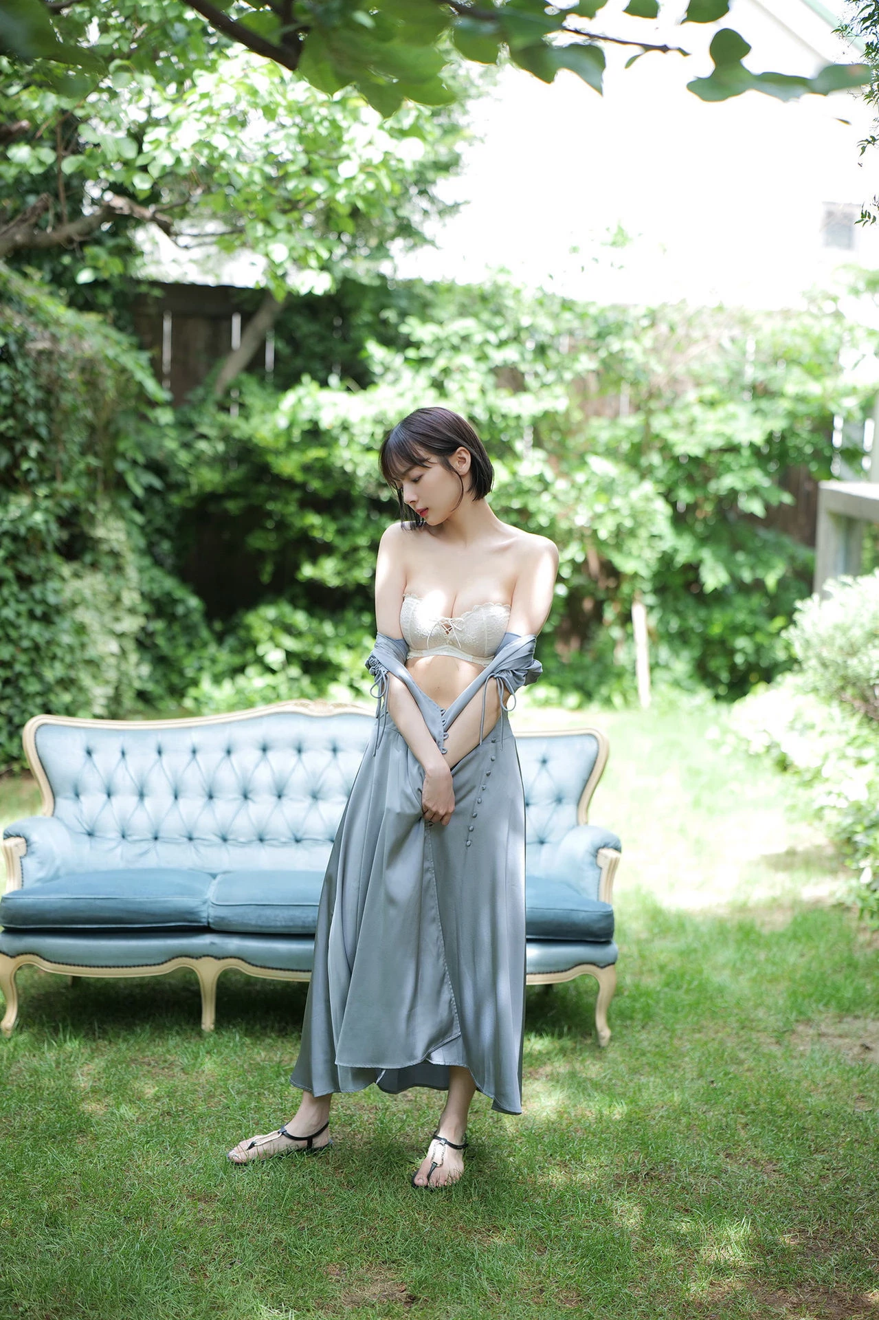 冈田纱佳 おかぴーの森へようこそ 周刊ポストデジタル写真集 [79P]