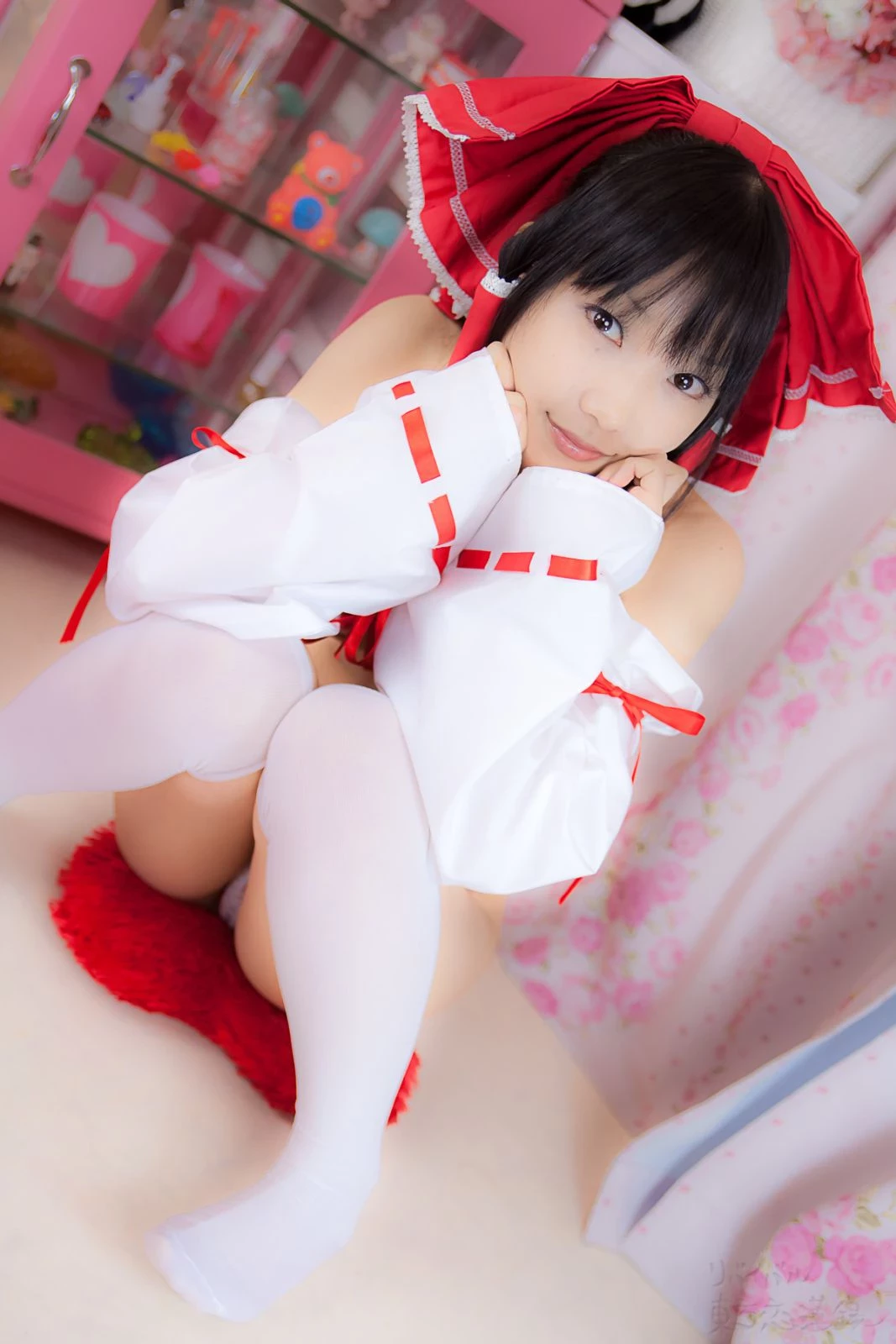 lenfried touhou hakurei reimu sexy ero cosplay