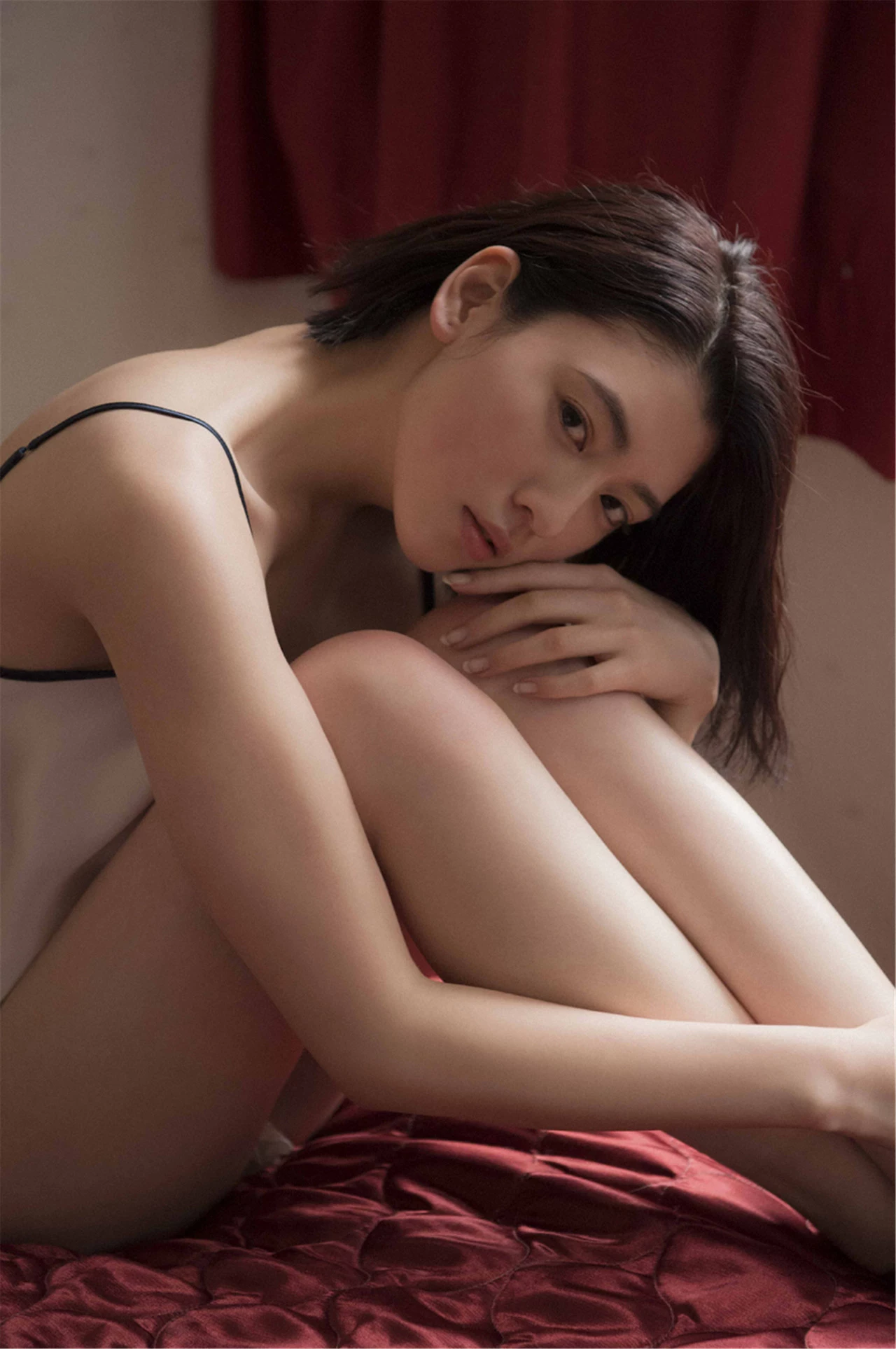 [三吉彩花] 女神绝顶身材不管哪个角度看都引人犯罪 [32P]