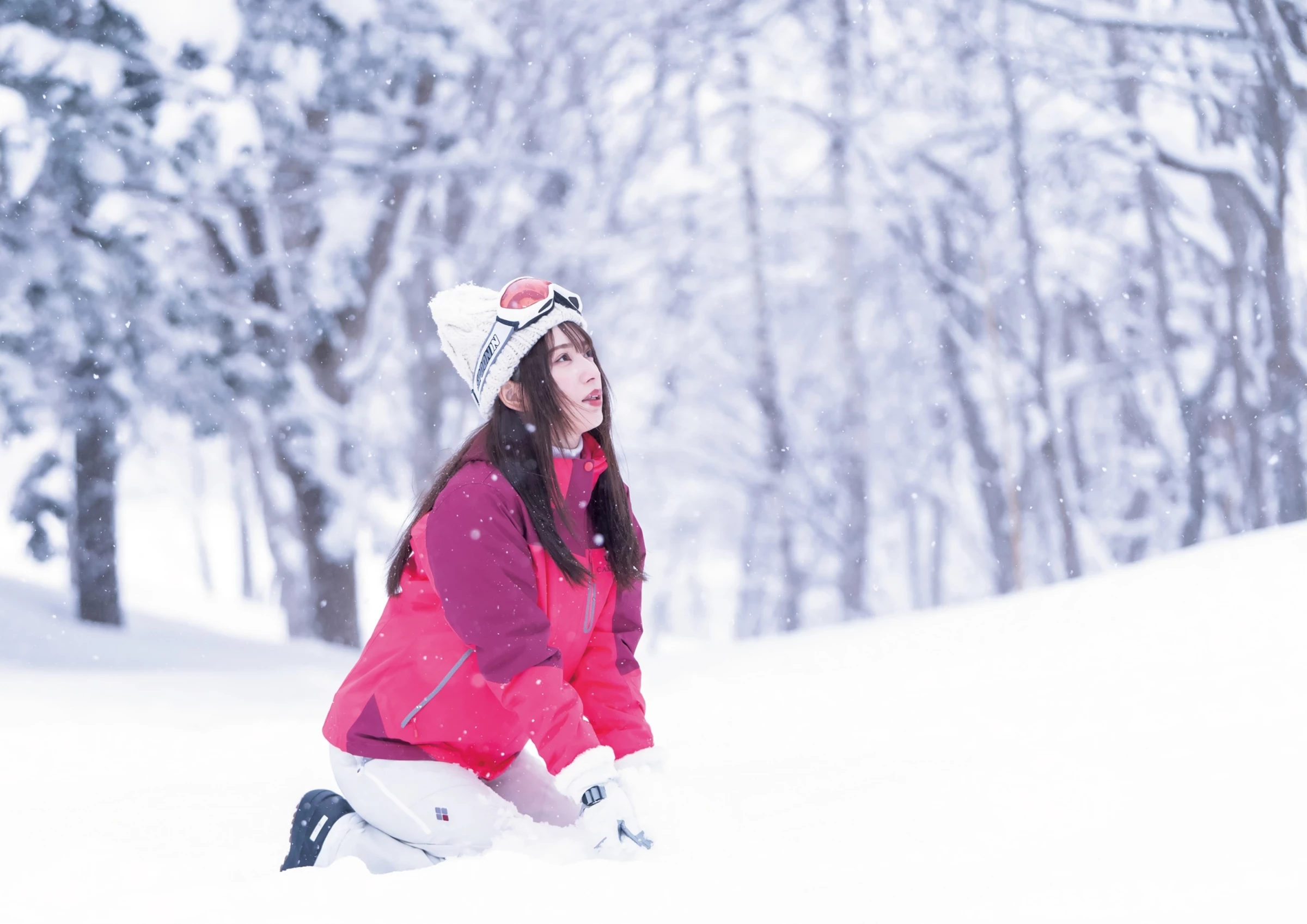 雪平莉左ファースト写真集 [106P]