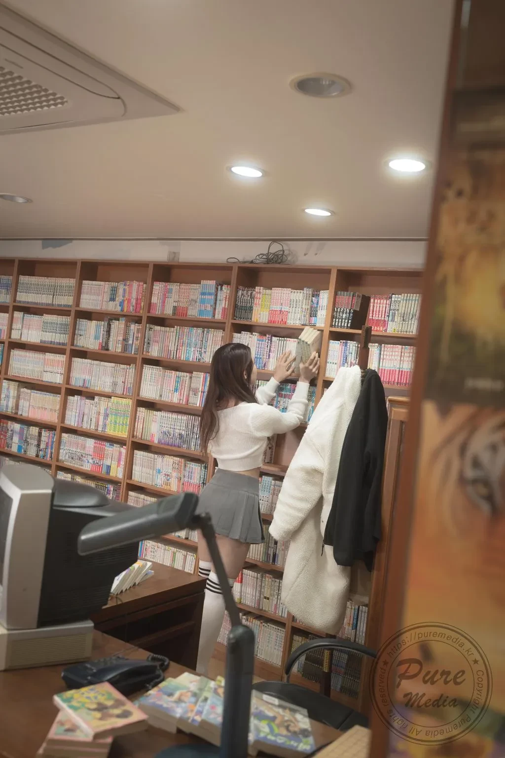 Pure Media Vol.273： Yeha [예하] – Dreaming With Library Girl [201 photos]