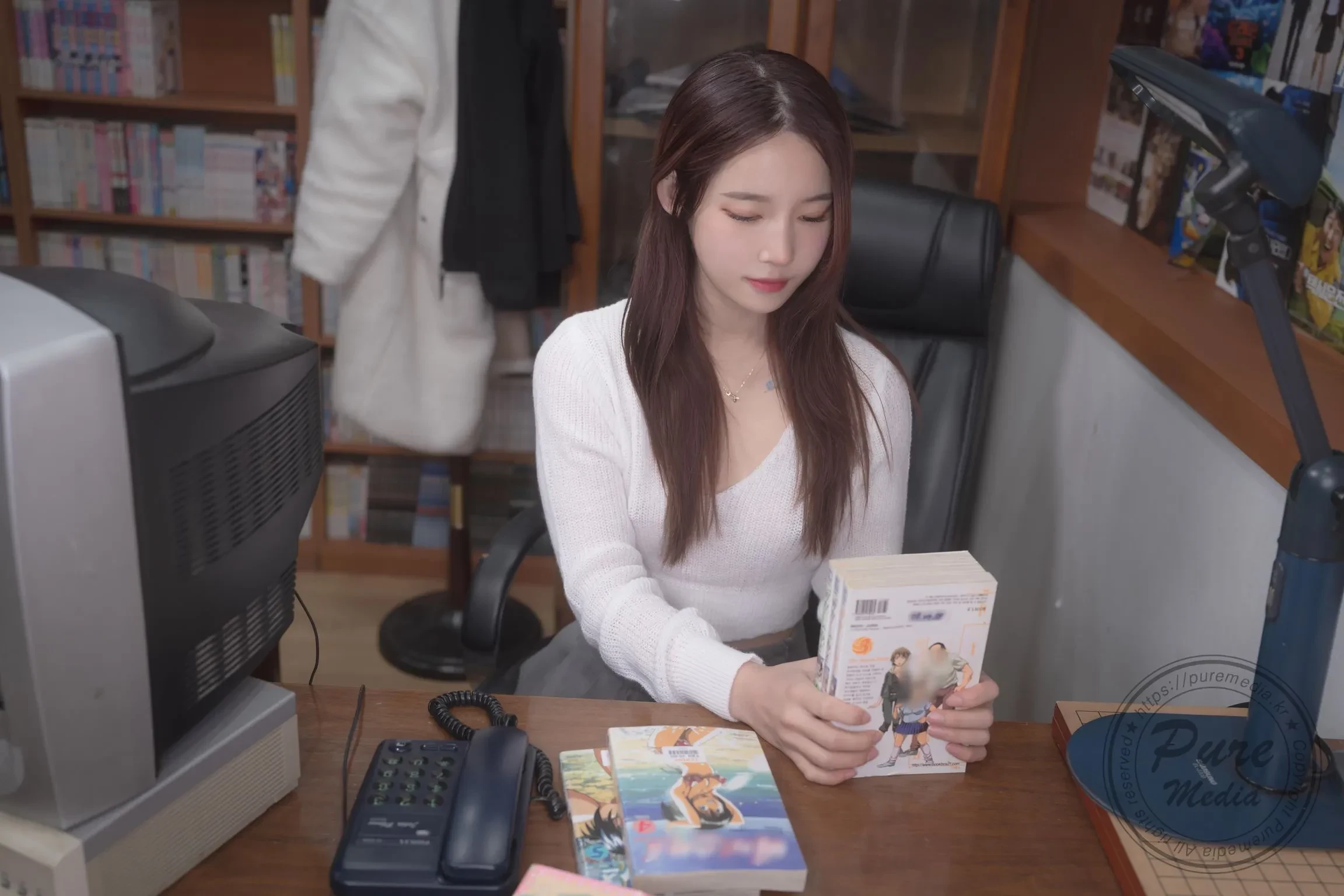 Pure Media Vol.273： Yeha [예하] – Dreaming With Library Girl [201 photos]