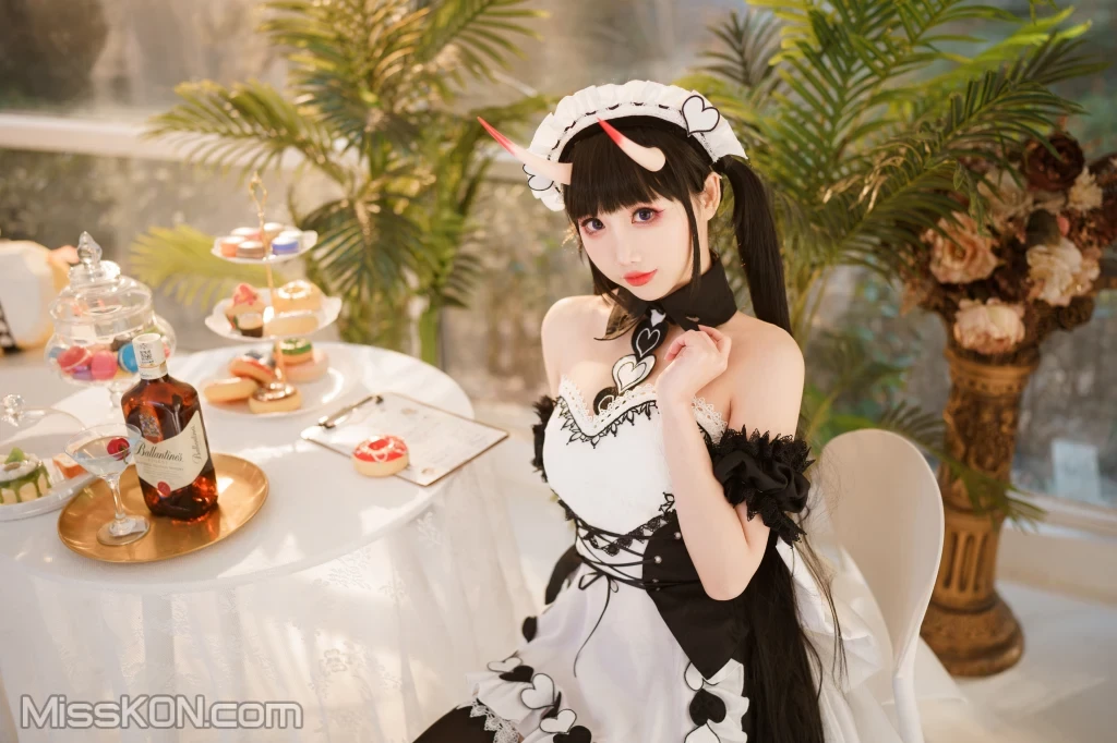 Coser@面饼仙儿 No.122： 能代女仆 [31 photos]