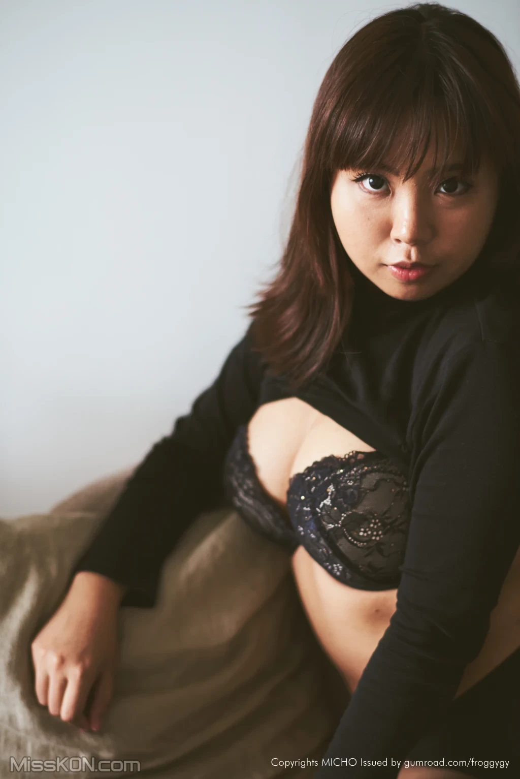 Micho Teh Vol.1： Glasses & Black Turtleneck [59 photos]