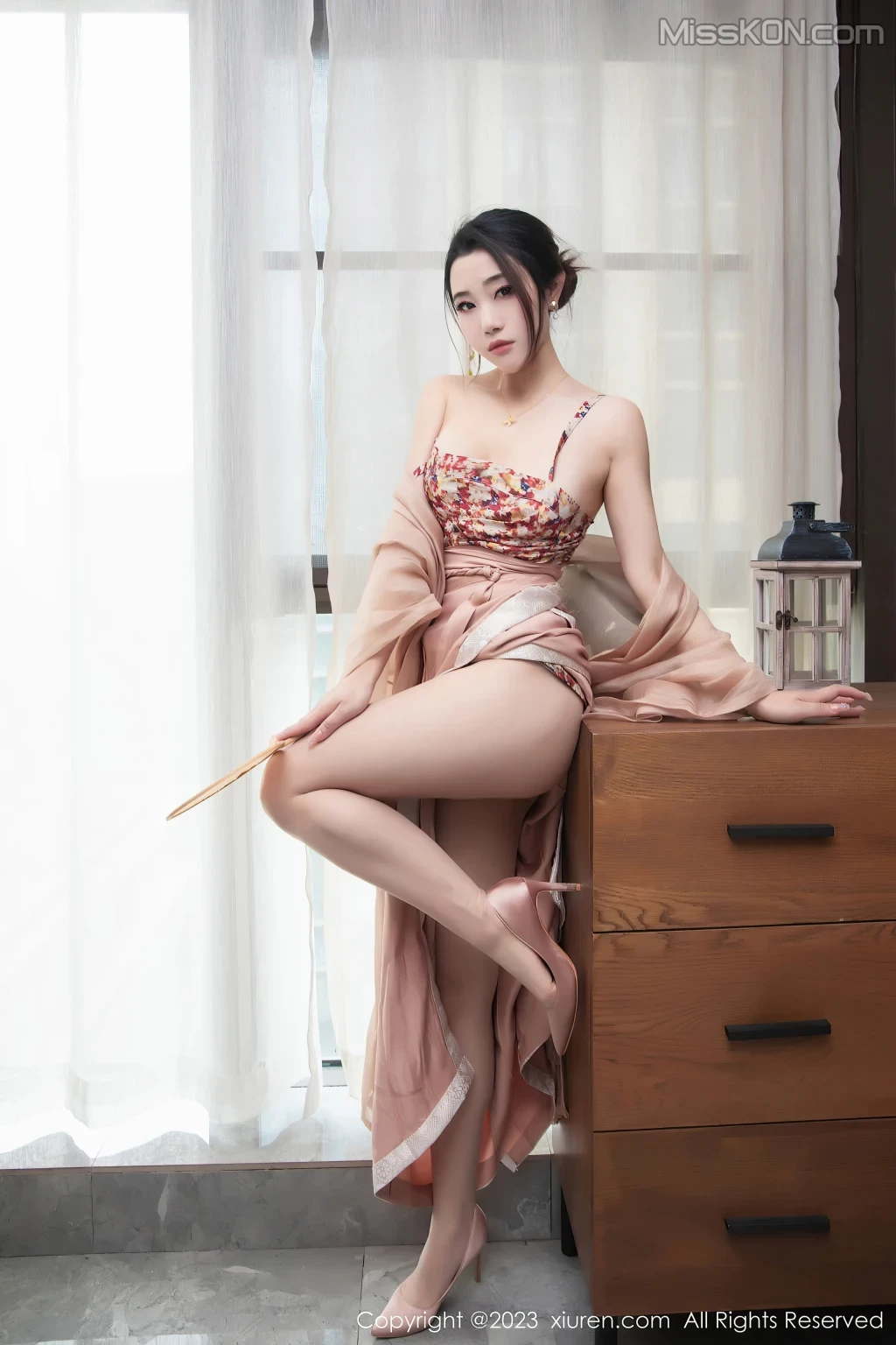 XIUREN No.6457： 严利娅Yuliya [105 photos]