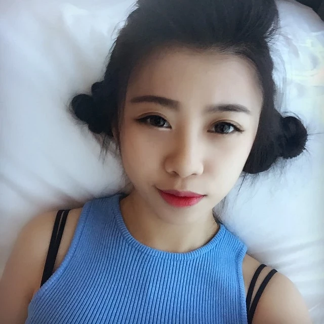 大马空灵系美胸正妹 Wenxian