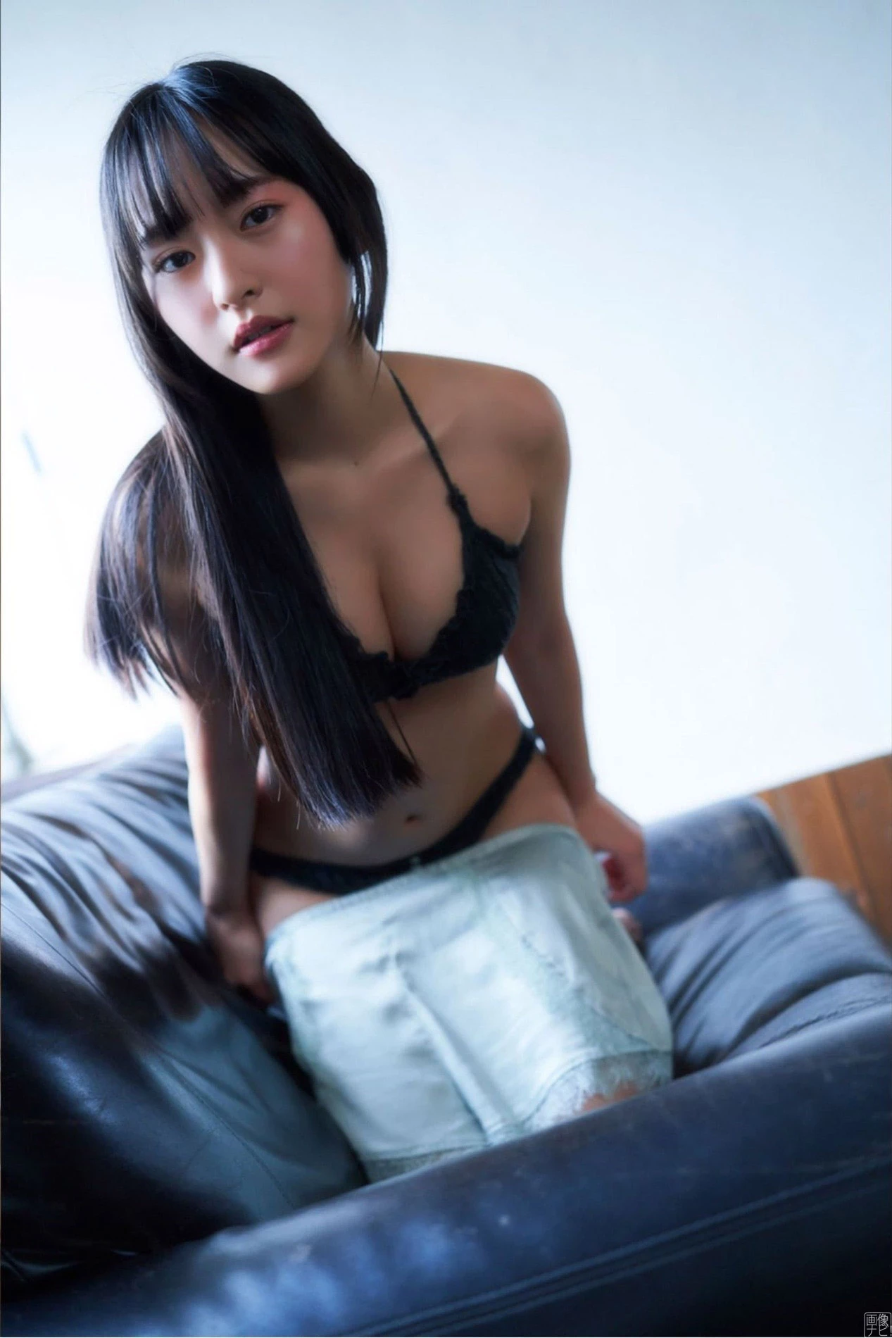 高崎かなみ 正统派美少女のぷっくり美乳