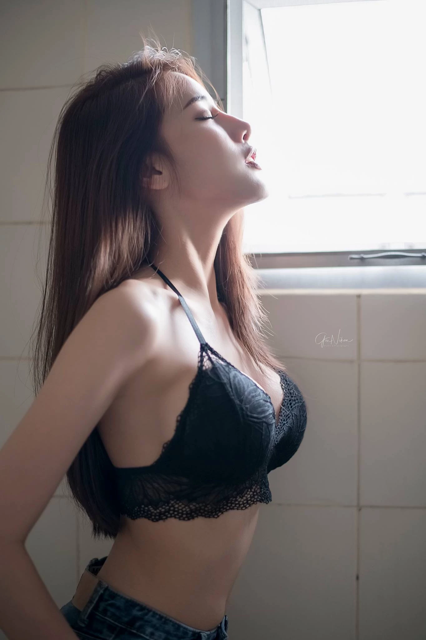 泰国模特 pichana yoosuk-痴痴地望着你