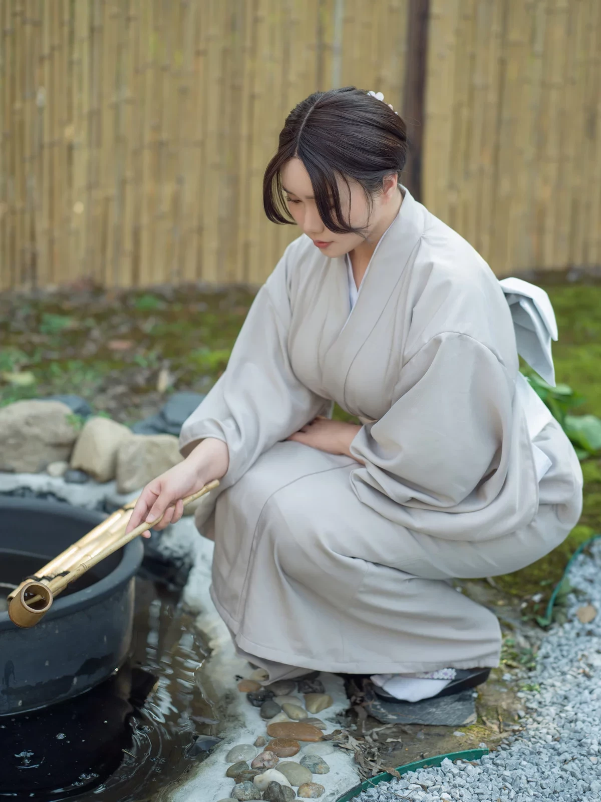 微博妹子麻花麻花酱兽耳和服3套主题性感和服系列半撩露丁字裤秀惹火身材诱惑写真89P