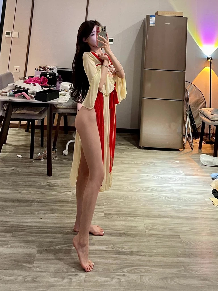 黎允熙baby – 网红女神VIP付费会员订阅合集-01 [100P]