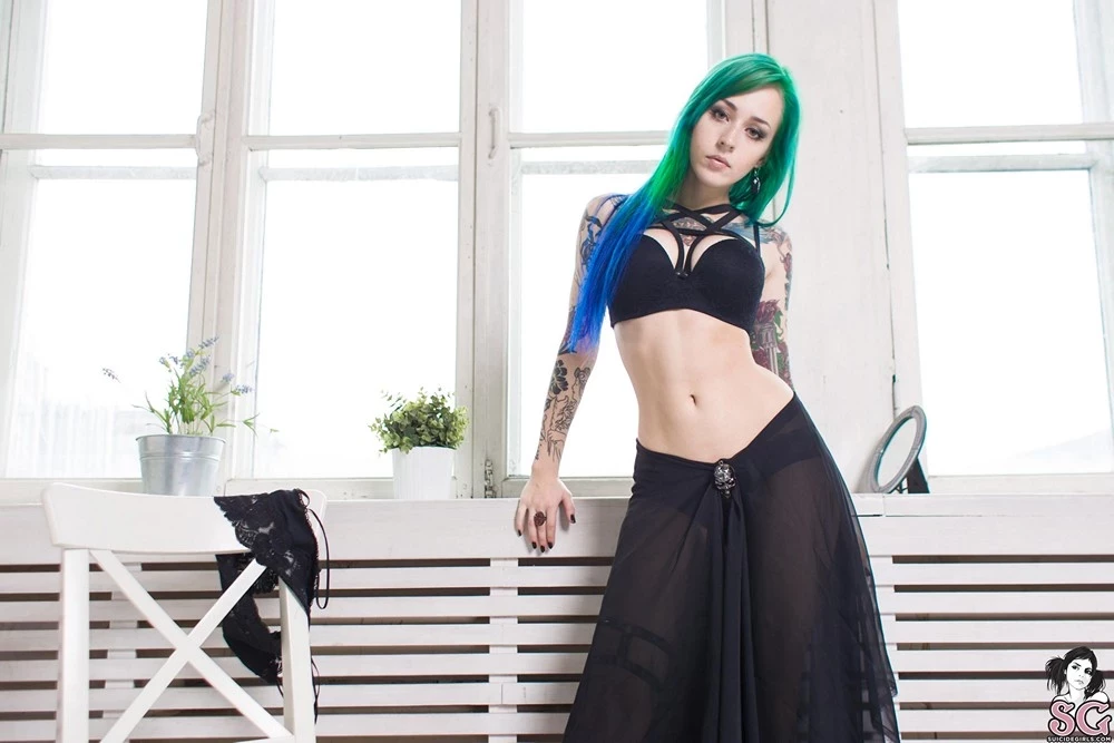 [Suicide Girls] JaneSinner - Darkness Inside