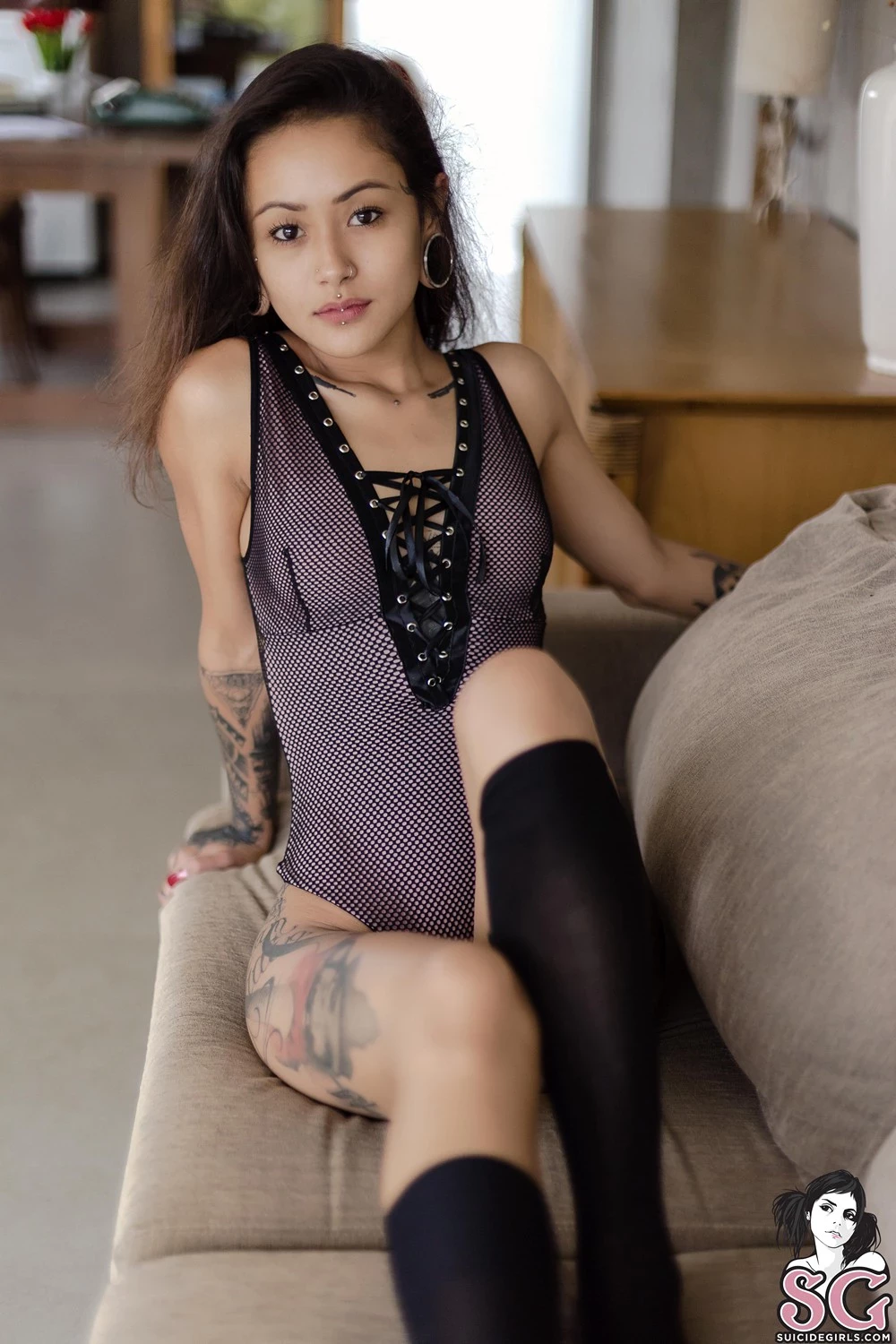 [Suicide Girls] Suryah - Soft Feeling