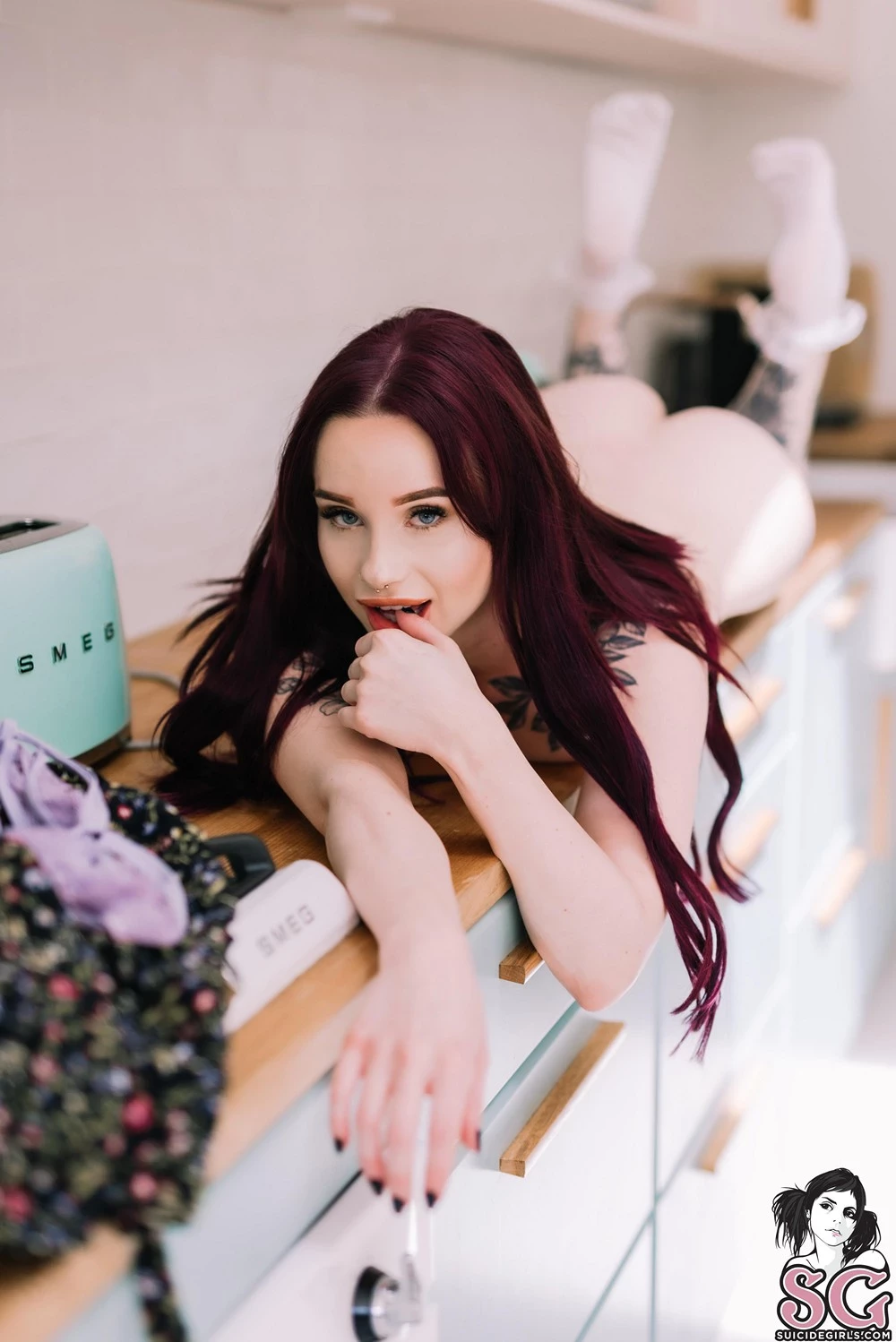 [Suicide Girls] Liajune - Lavender