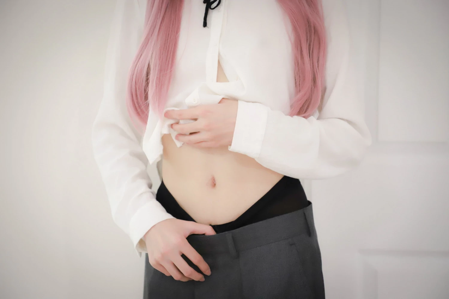 miaotutu 6月 patreon 收费黑丝写真[28P]