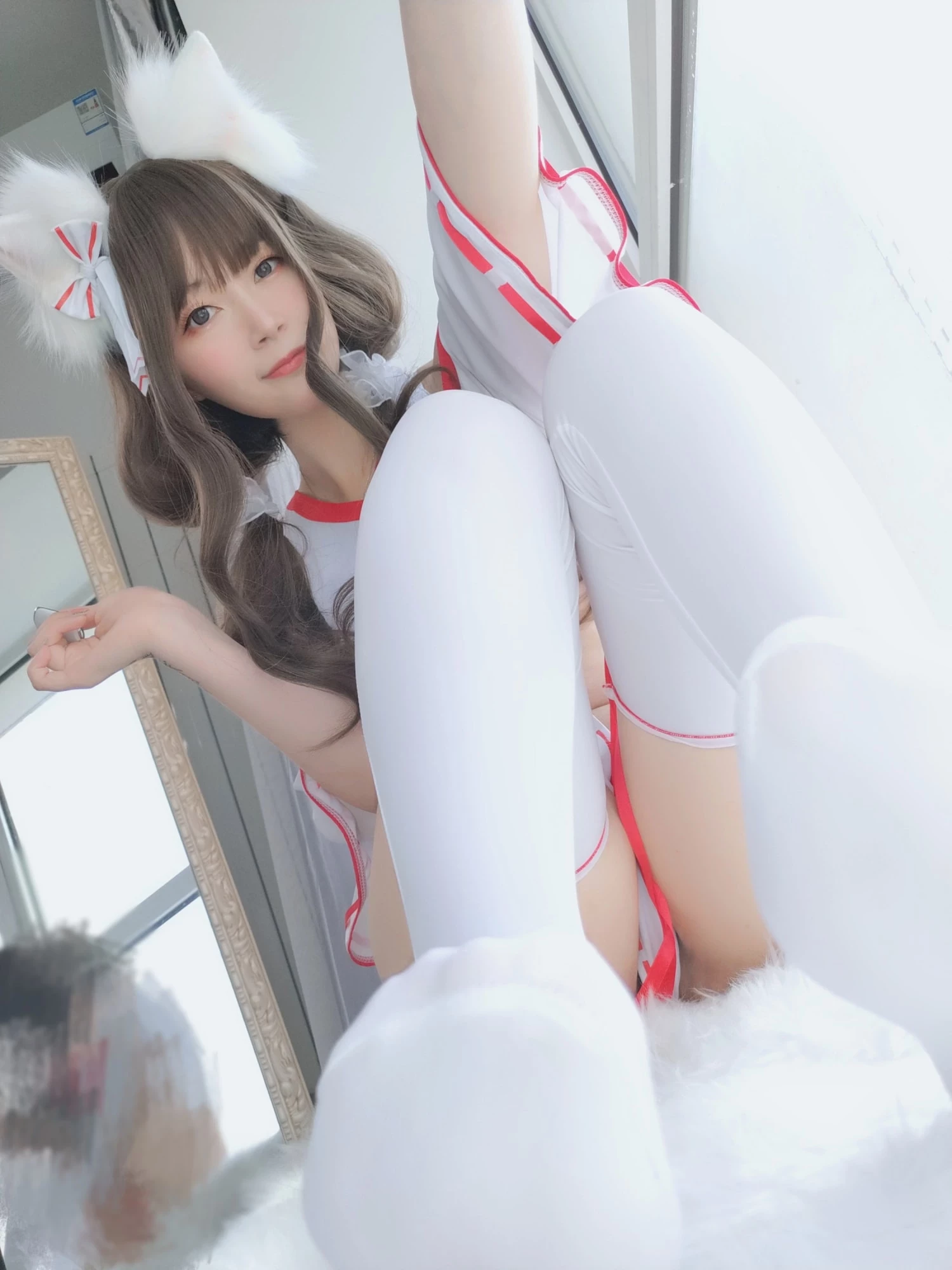 [网络收集]福利姬-白银81 LITTLE FOX [103P]