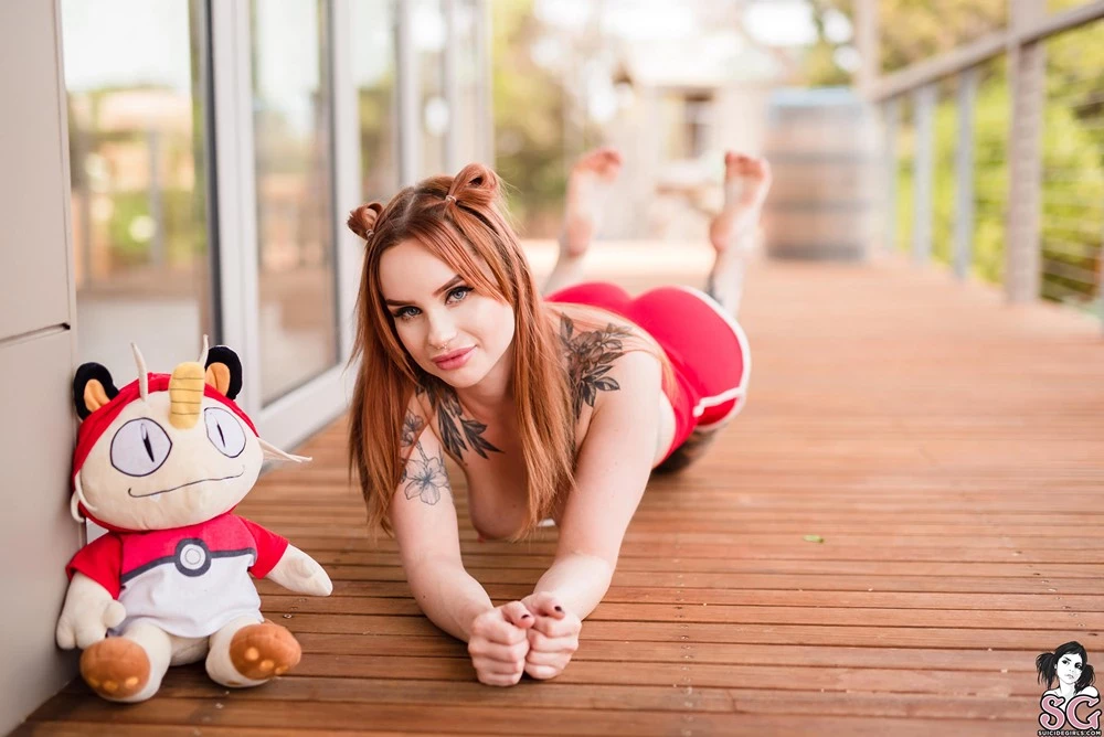 [Suicide Girls] Liajune - Spoil The Fun