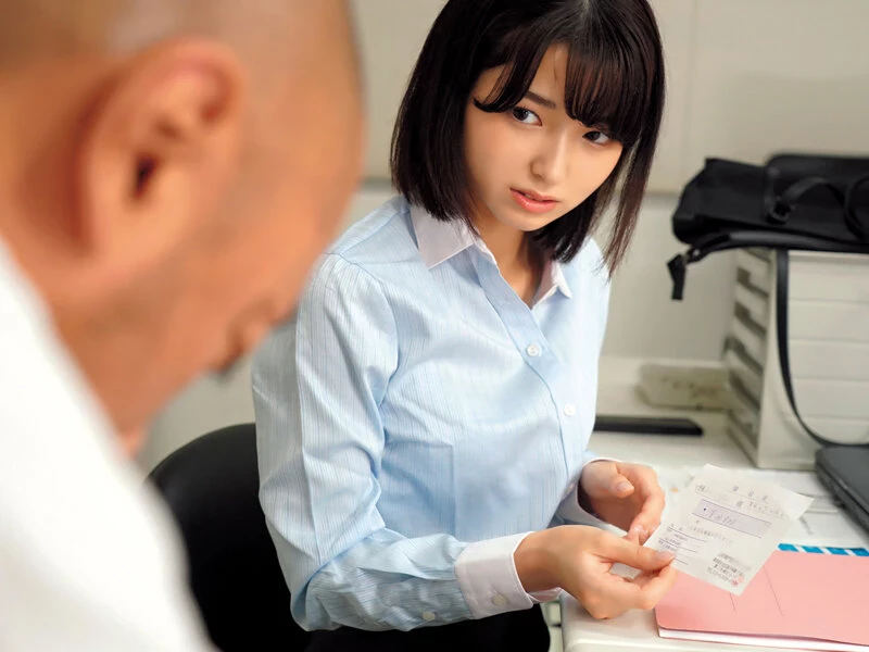 [动图]仓本すみれ 経费でピンサロ行ったことが経理の女子社员にバレて叱られると思っ... [24P]