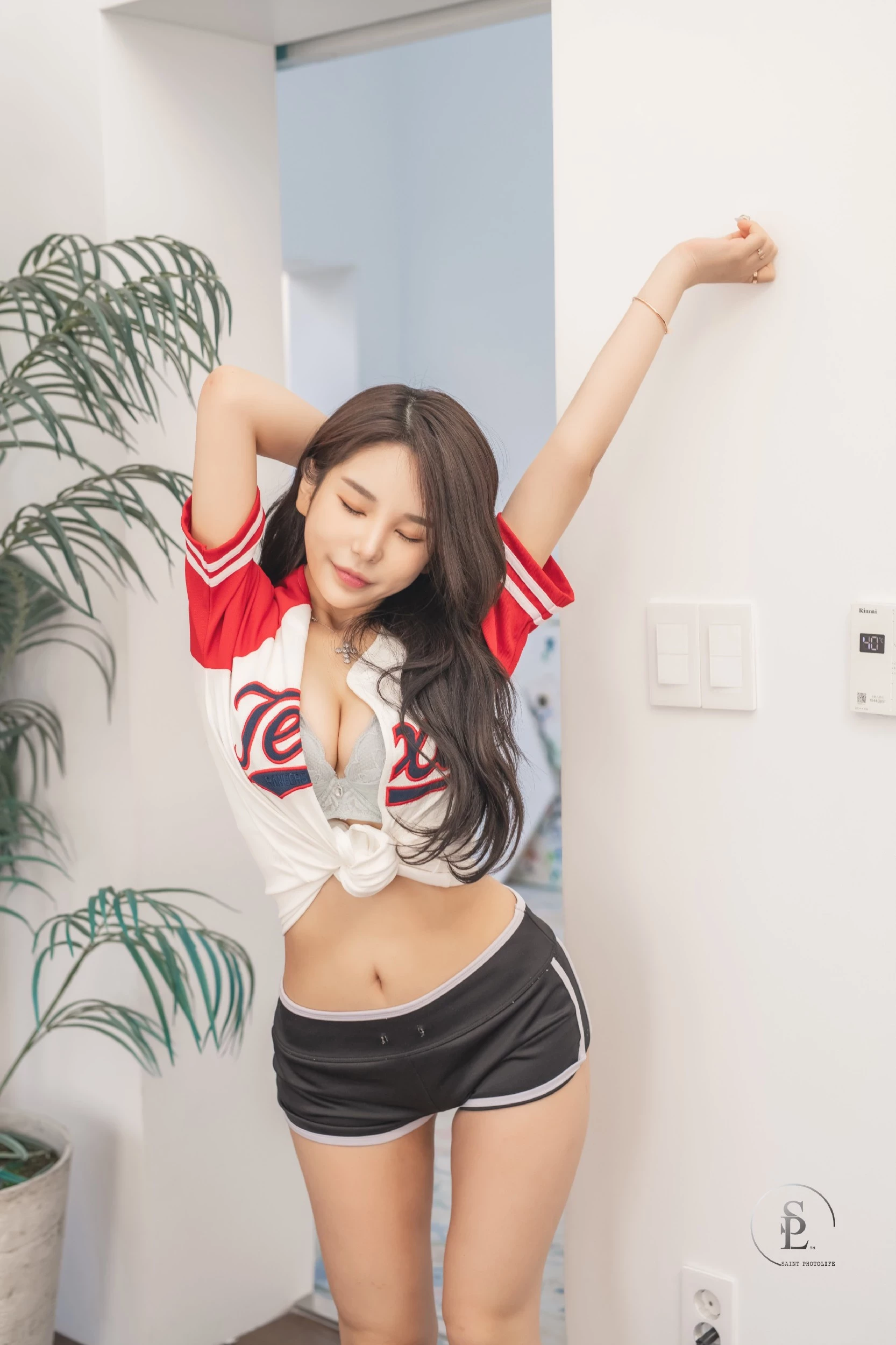 SAINT Photolife - Zzyuri [쮸리] - Vol.20 Homebody [109P]