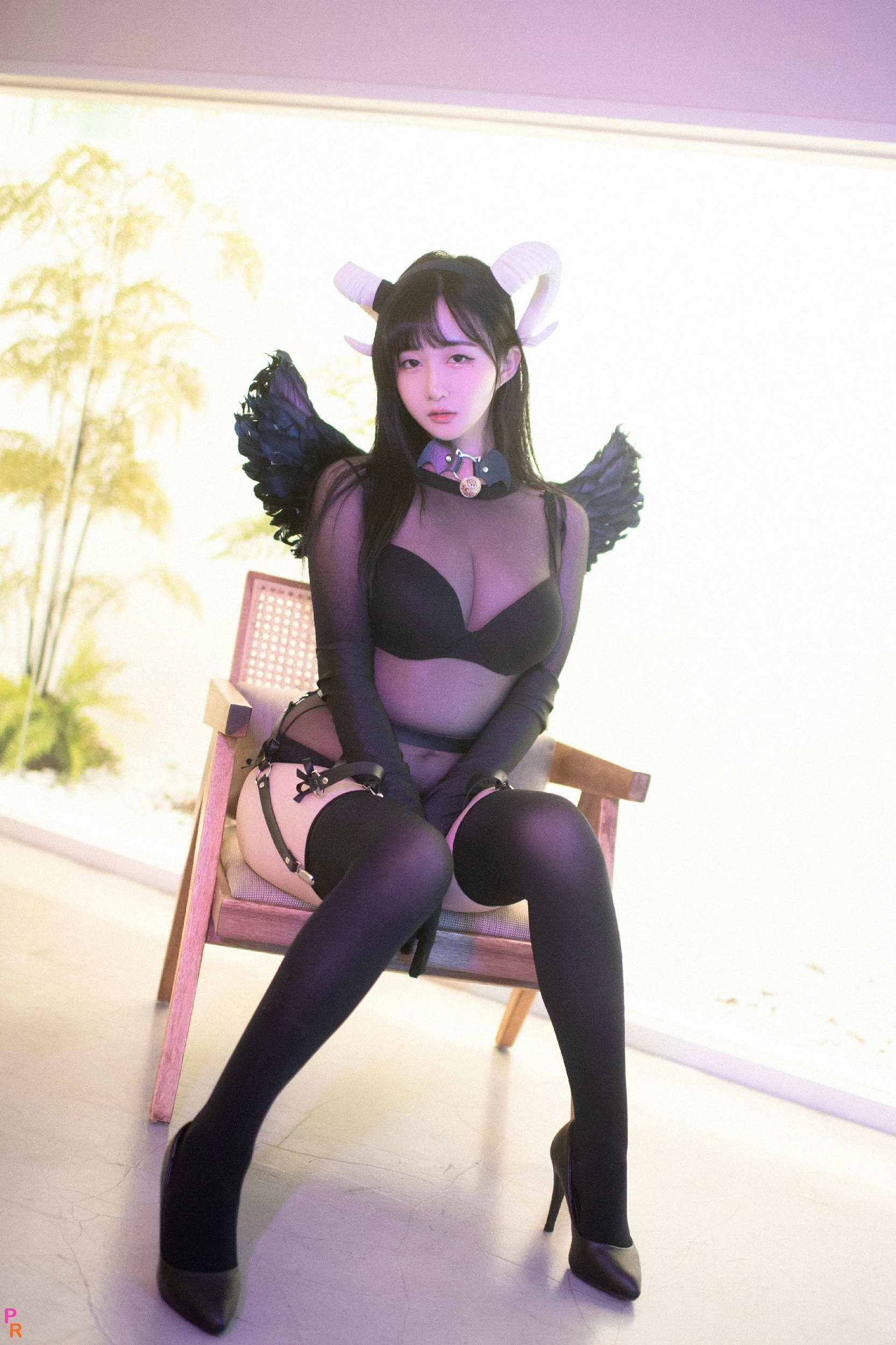 [PINK] Han Jina [한지나] - Succubus [109P]