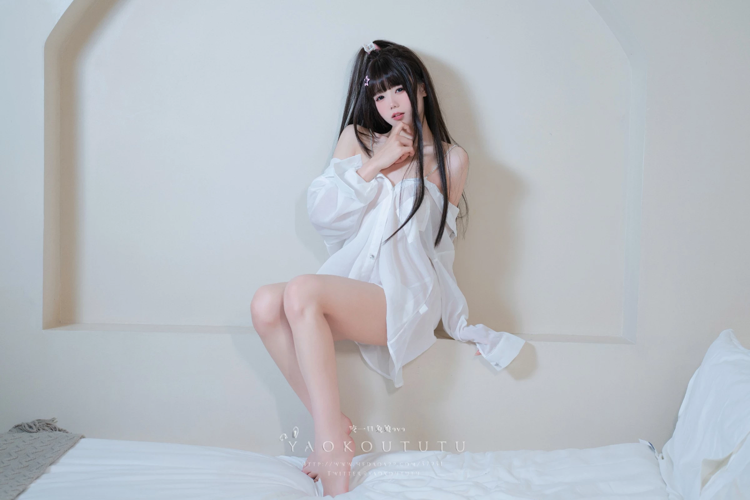 Coser@黏黏团子兔 -  男友衬衣’&Boom Boom [58P]