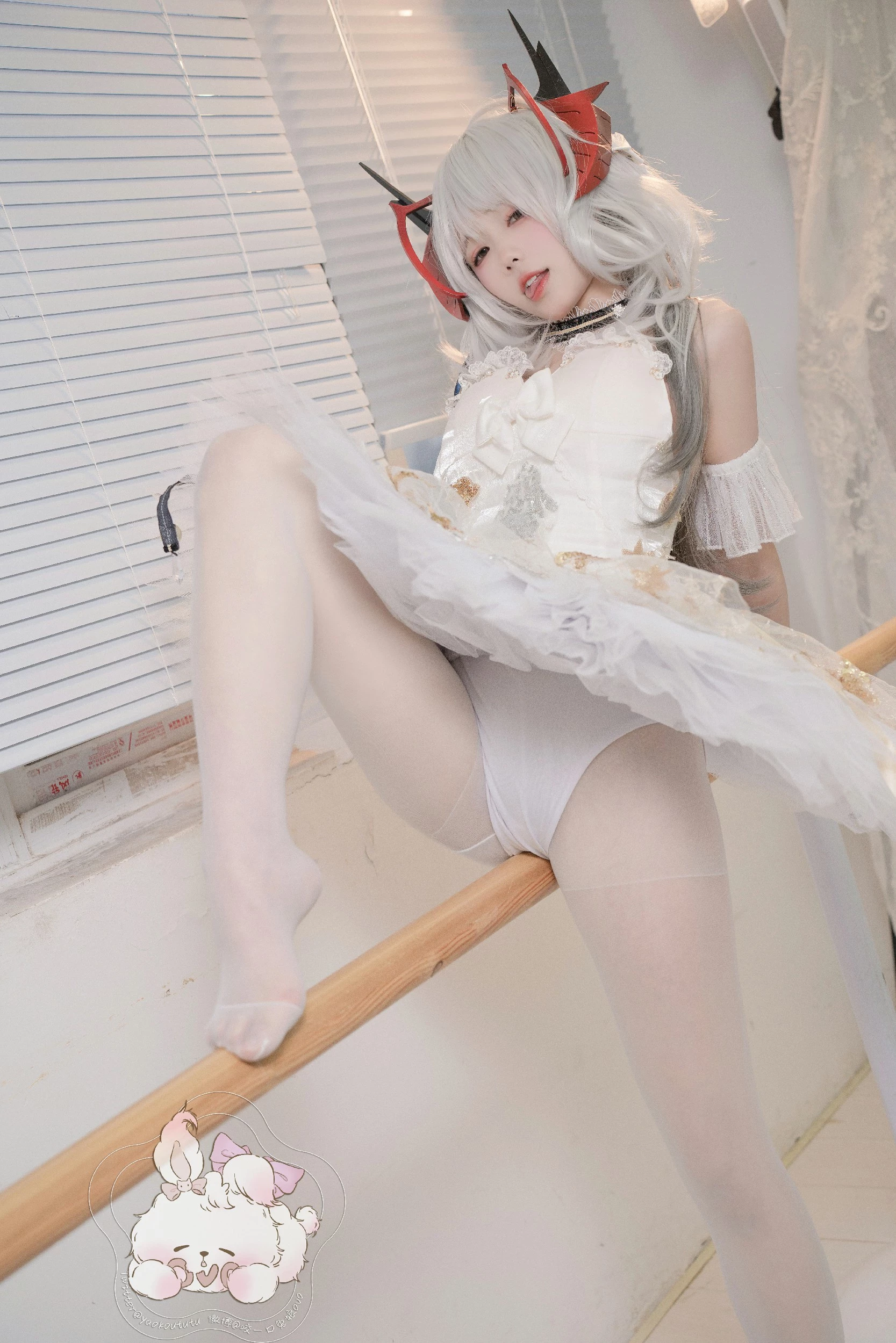 Coser@黏黏团子兔 - W天鹅之舞 [55P]