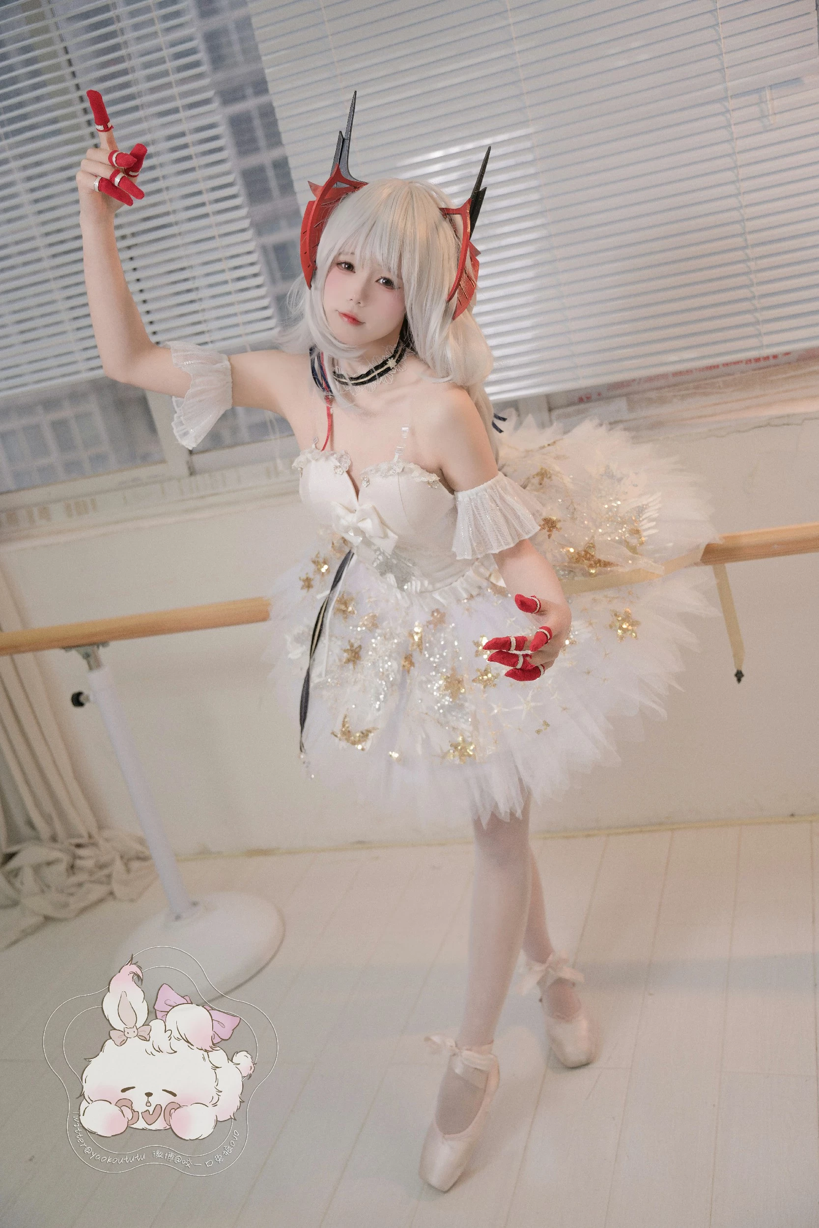 Coser@黏黏团子兔 - W天鹅之舞 [55P]