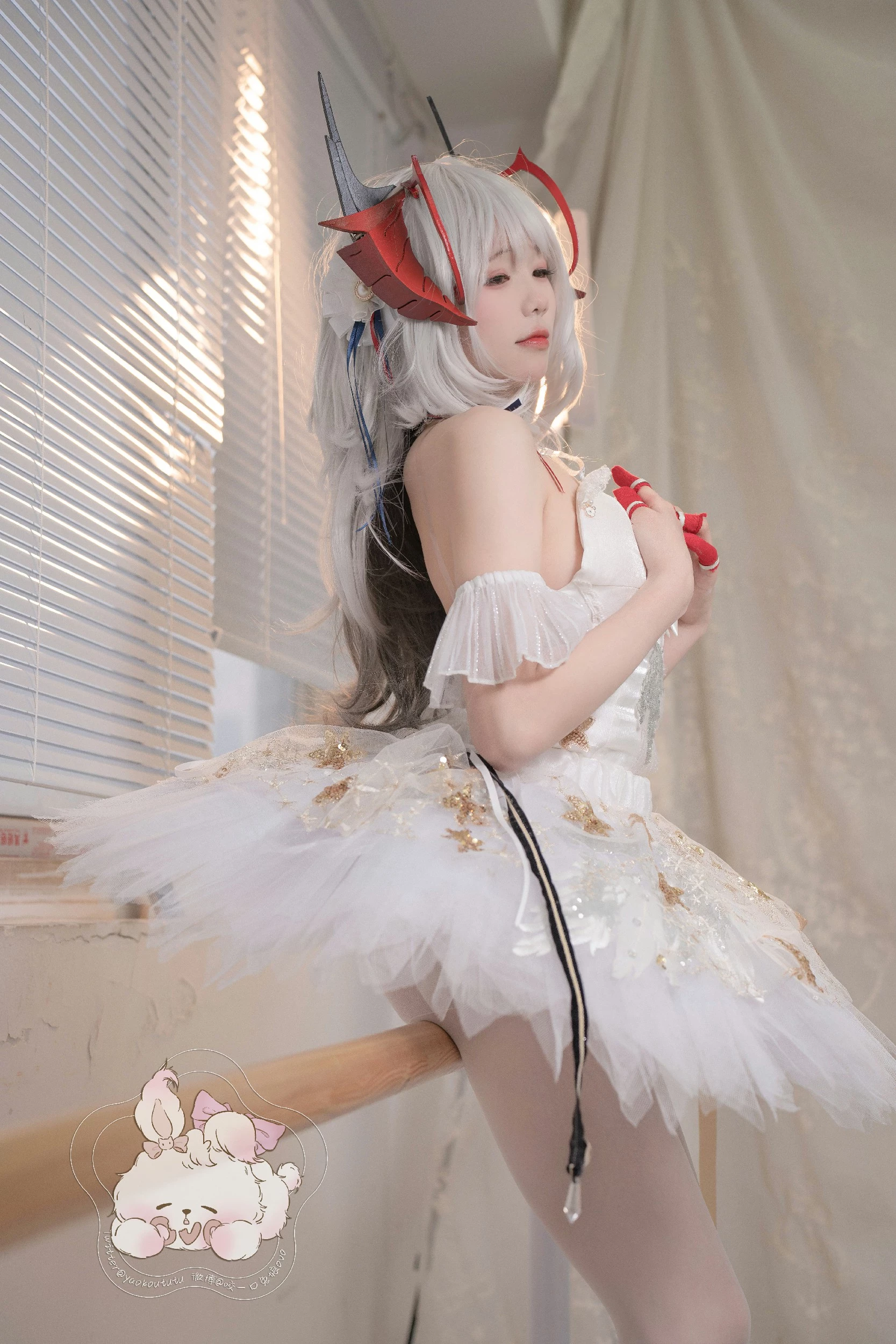 Coser@黏黏团子兔 - W天鹅之舞 [55P]