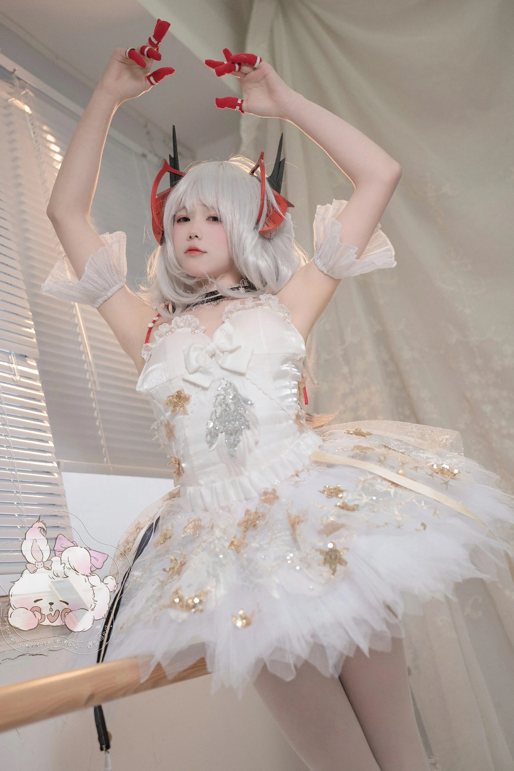 Coser@黏黏团子兔 - W天鹅之舞 [55P]