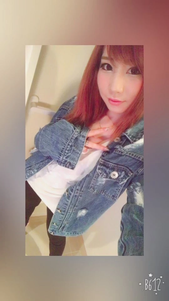 超级“实用”的笑眼天菜!!跟彩美旬果几乎像到快成姊妹的长谷川留衣最懂男人心!!