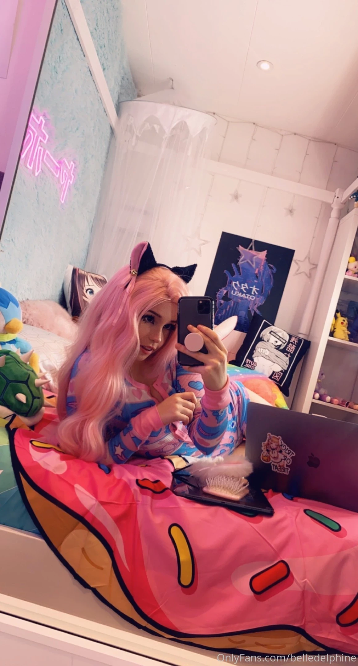 Belle Delphine - Agent PJ7 [74P]