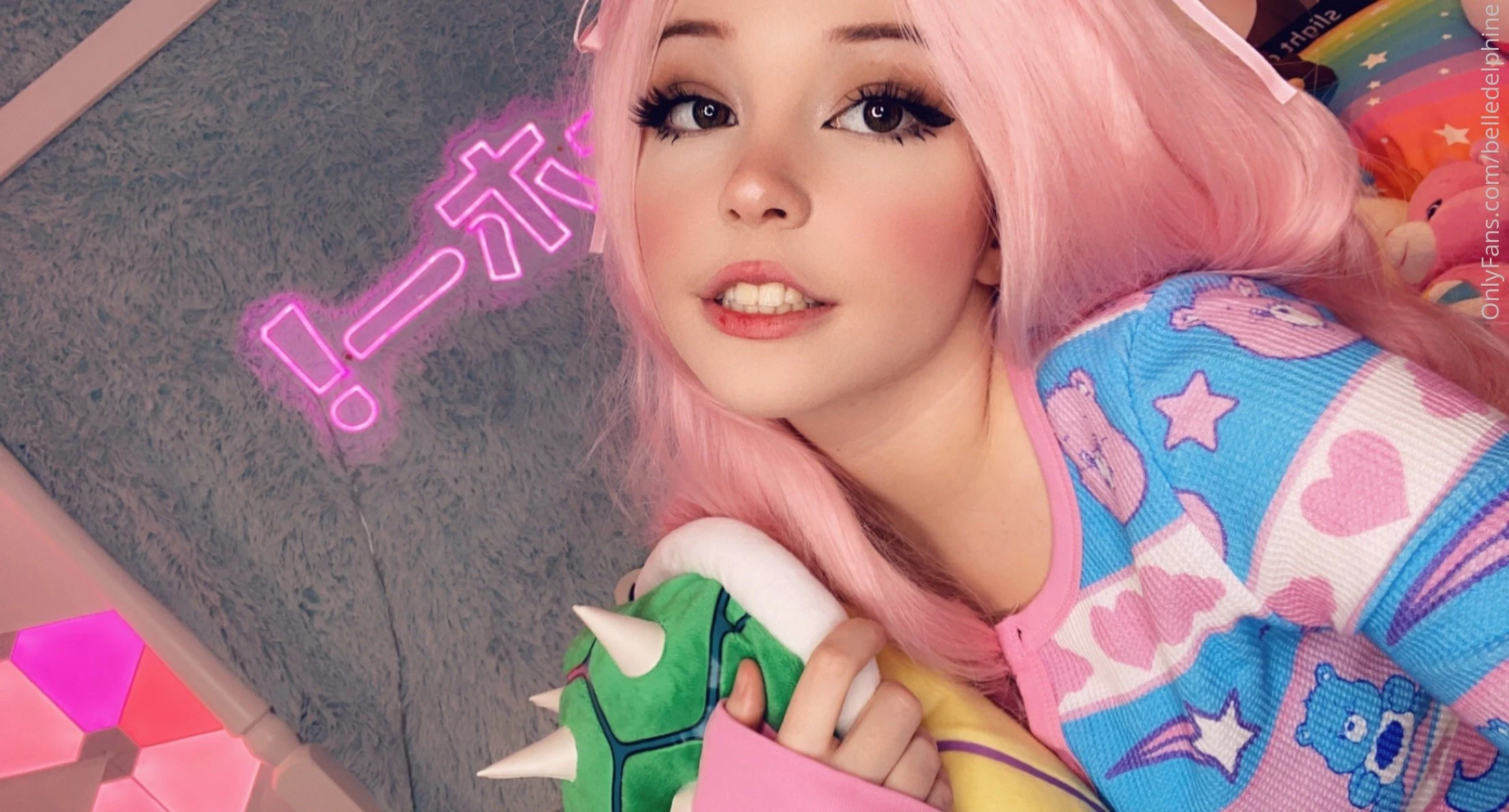 Belle Delphine - Agent PJ7 [74P]