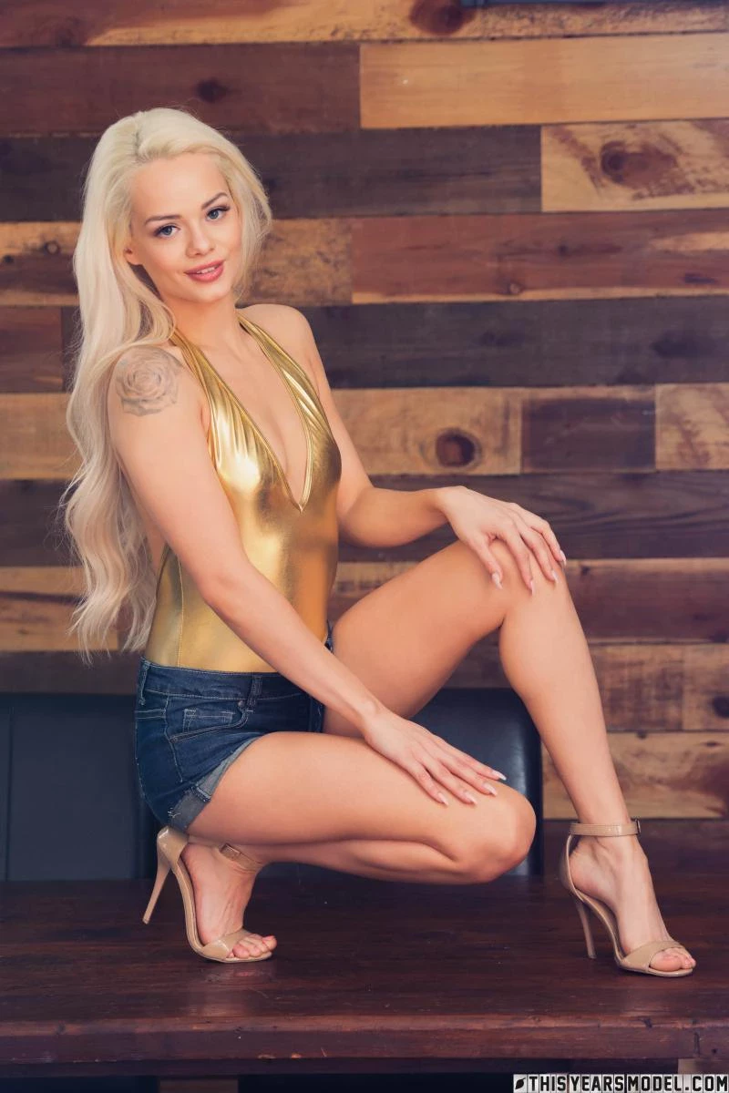 [thisyearsmodel]---Elsa Jean[255P]