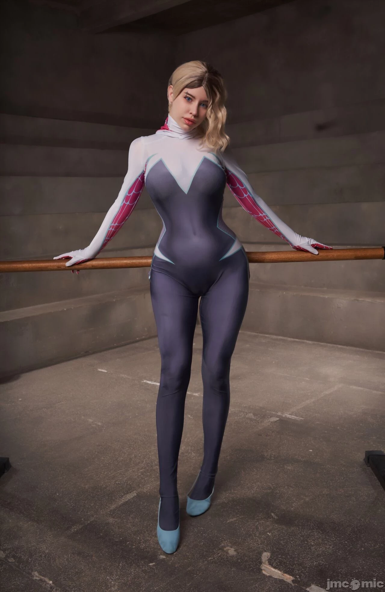 Voezacos - Spider-Gwen [38P]