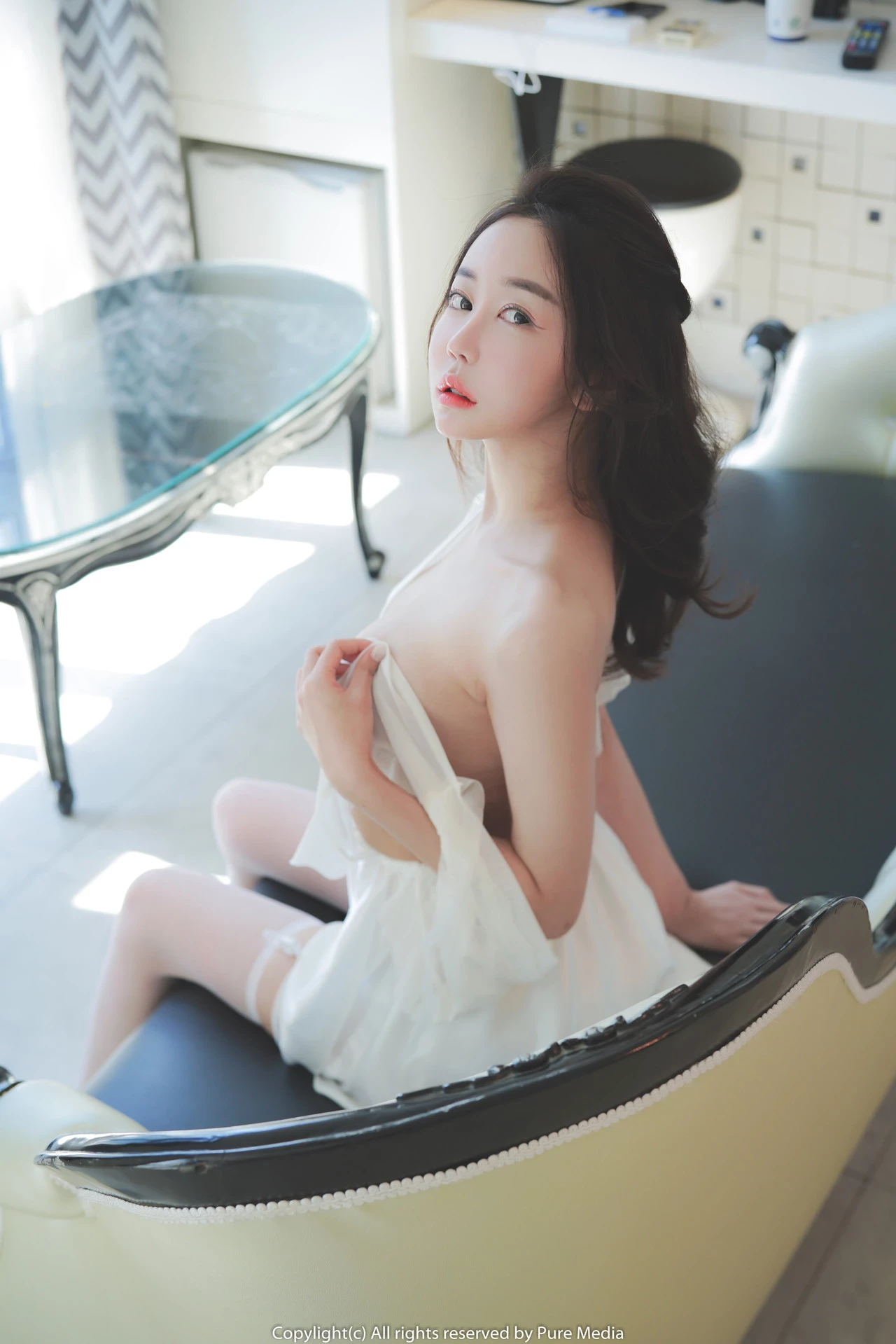 Song Leah 송레아, [PURE MEDIA] Vol.42 누드 디지털화보 Set.01 [37P]