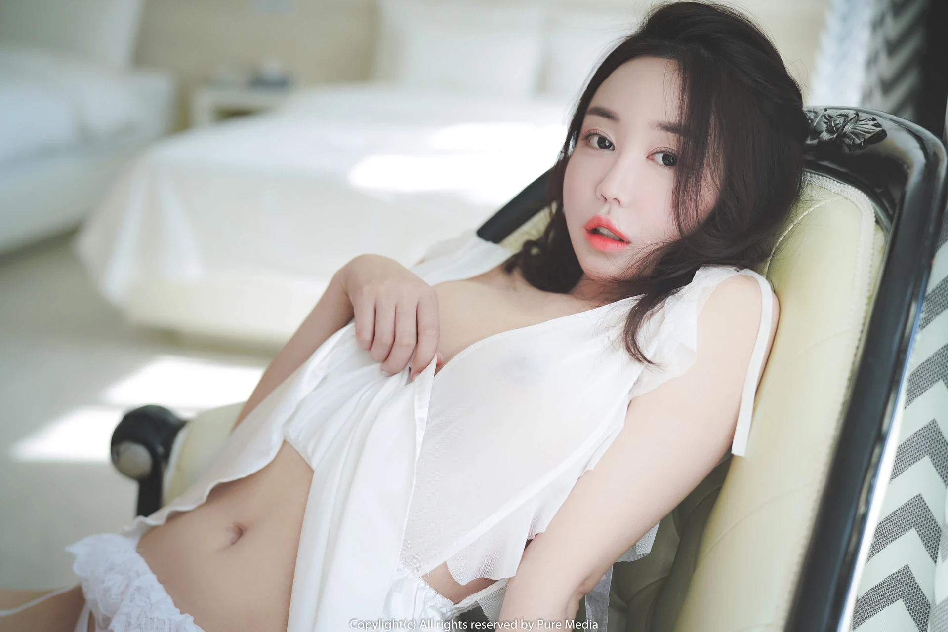 Song Leah 송레아, [PURE MEDIA] Vol.42 누드 디지털화보 Set.01 [37P]