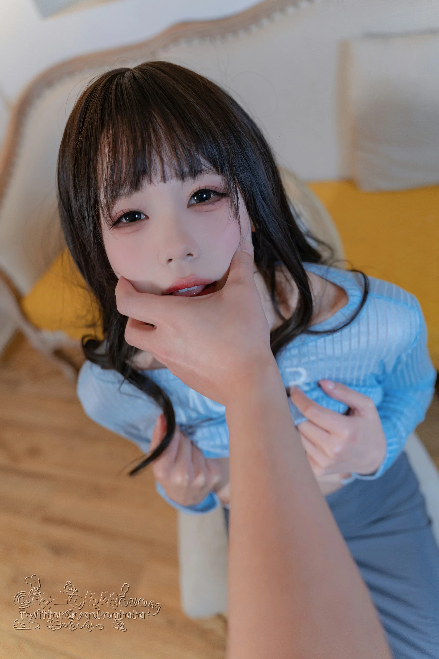 Coser@黏黏团子兔 - 吉他妹妹 [50P]