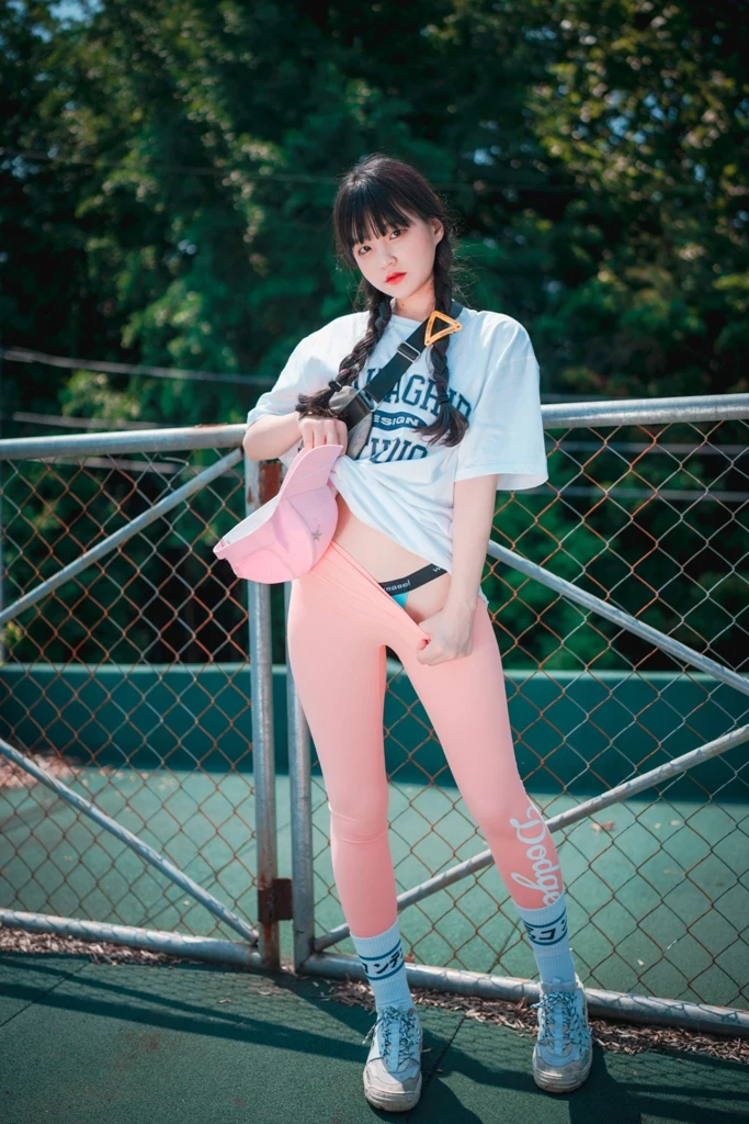 DJAWA Photo – Jeong Jenny [정제니] “Loose and Tight Pink” [159P]