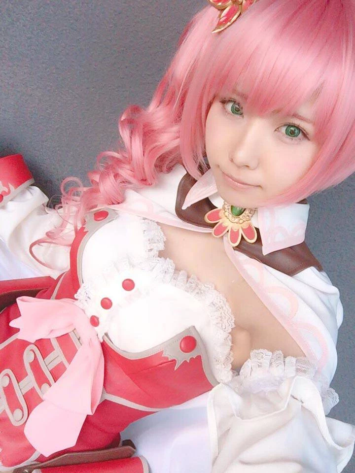 Enako えなこ 好甜的名古屋Cosplay正妹