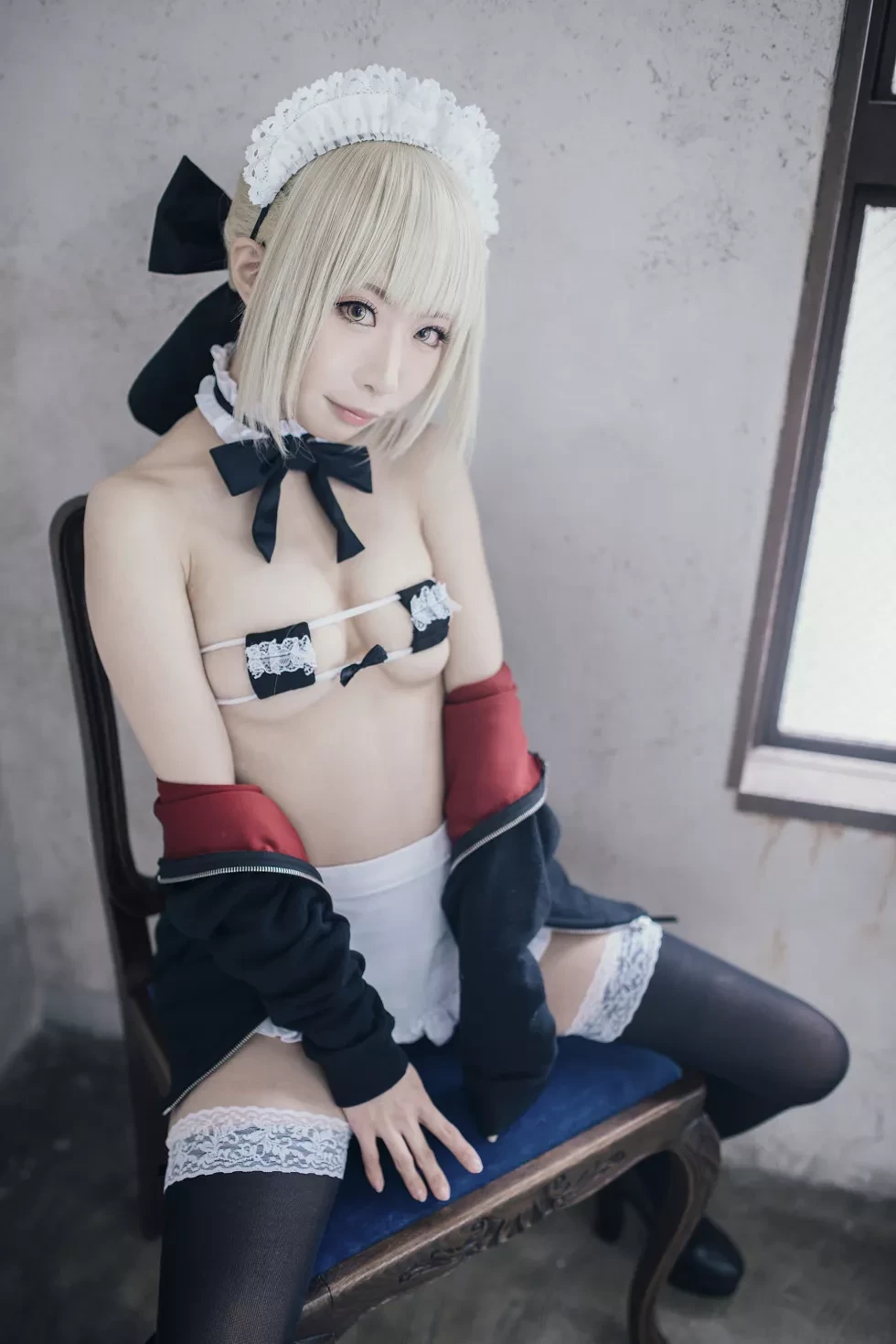 [Cosplay精选]《HeartBreak Morgan》吃雪糕的紧身衣妹子性感写真243P