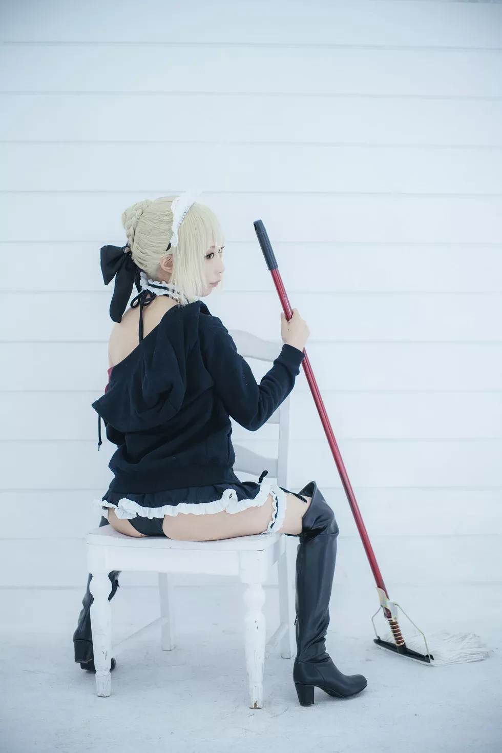 [Cosplay精选]《HeartBreak Morgan》吃雪糕的紧身衣妹子性感写真243P