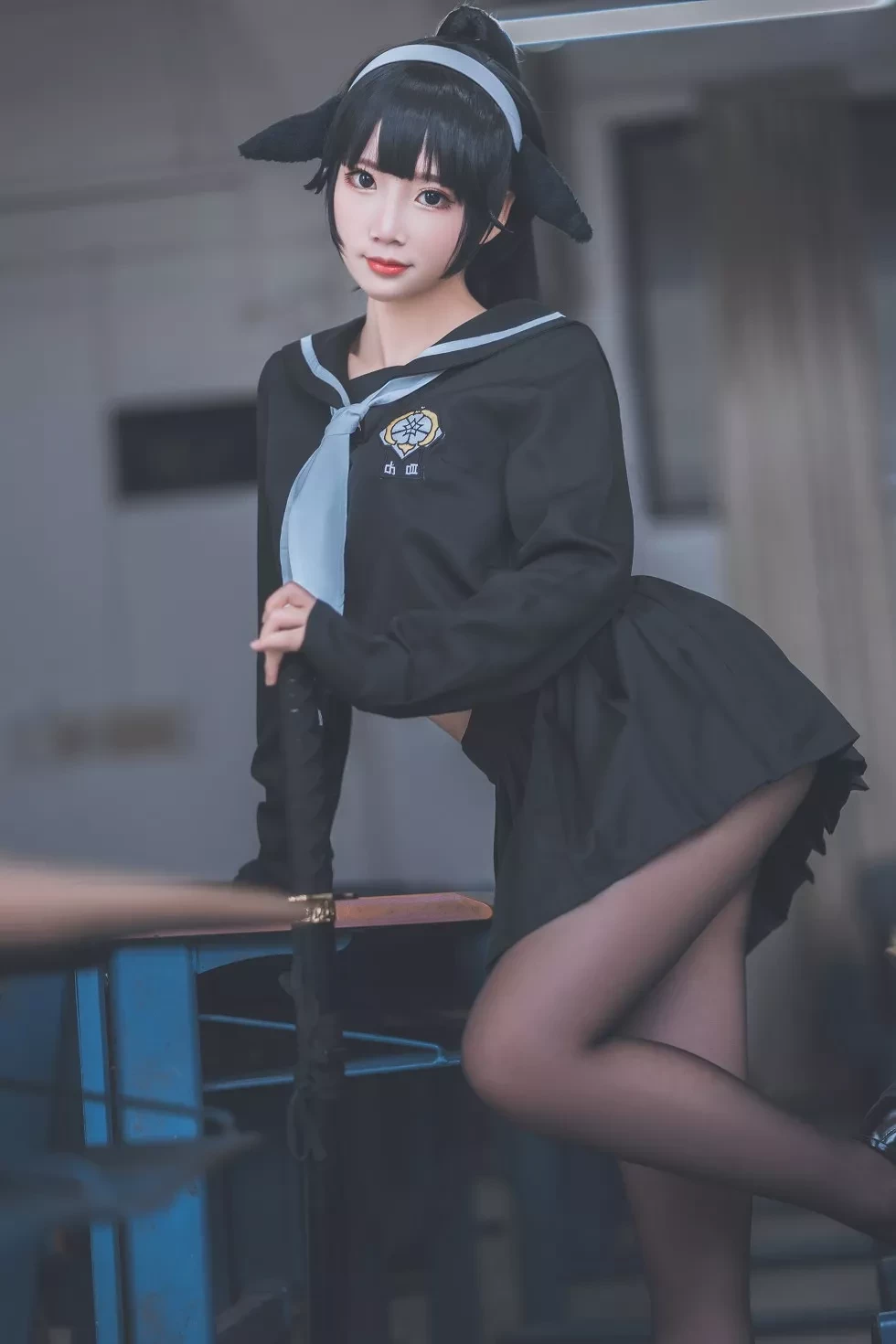 [Cosplay精选]可爱人气Coser面饼仙儿–高雄仙儿黑丝裤袜完美诱惑写真34P