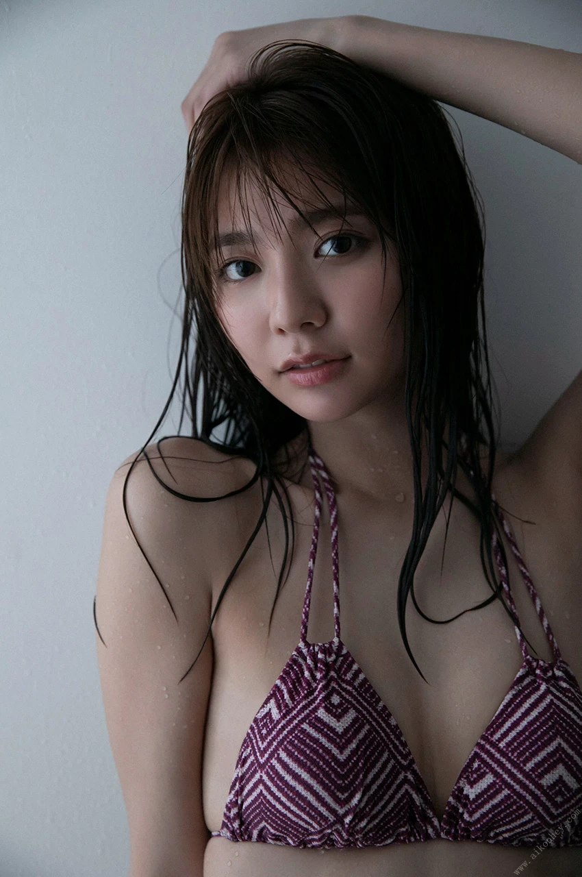 [川津明日香] 气质美人想不到身材这么凶 写真诚意十足 [42P]