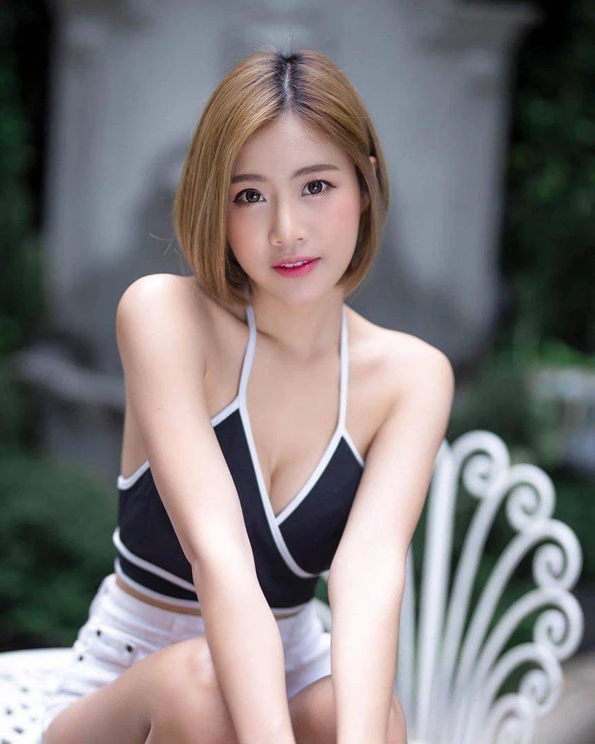 FAHFAH 好俏丽的泰国美女模特儿