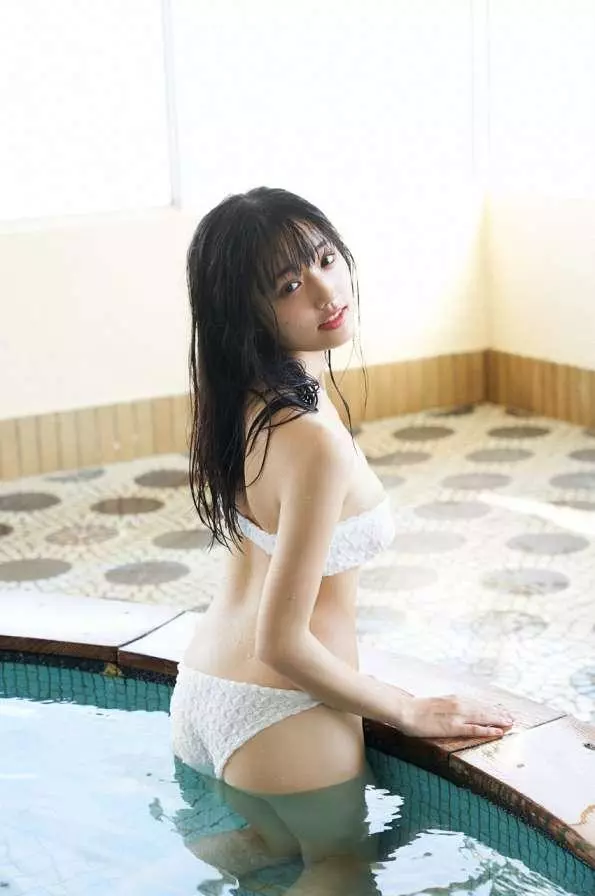 Sakura Ando 安藤咲桜 - [WPB-net] Extra #879 安藤咲桜 カムバック!! [2019.12] [72P 1P] https：  twitter.c...