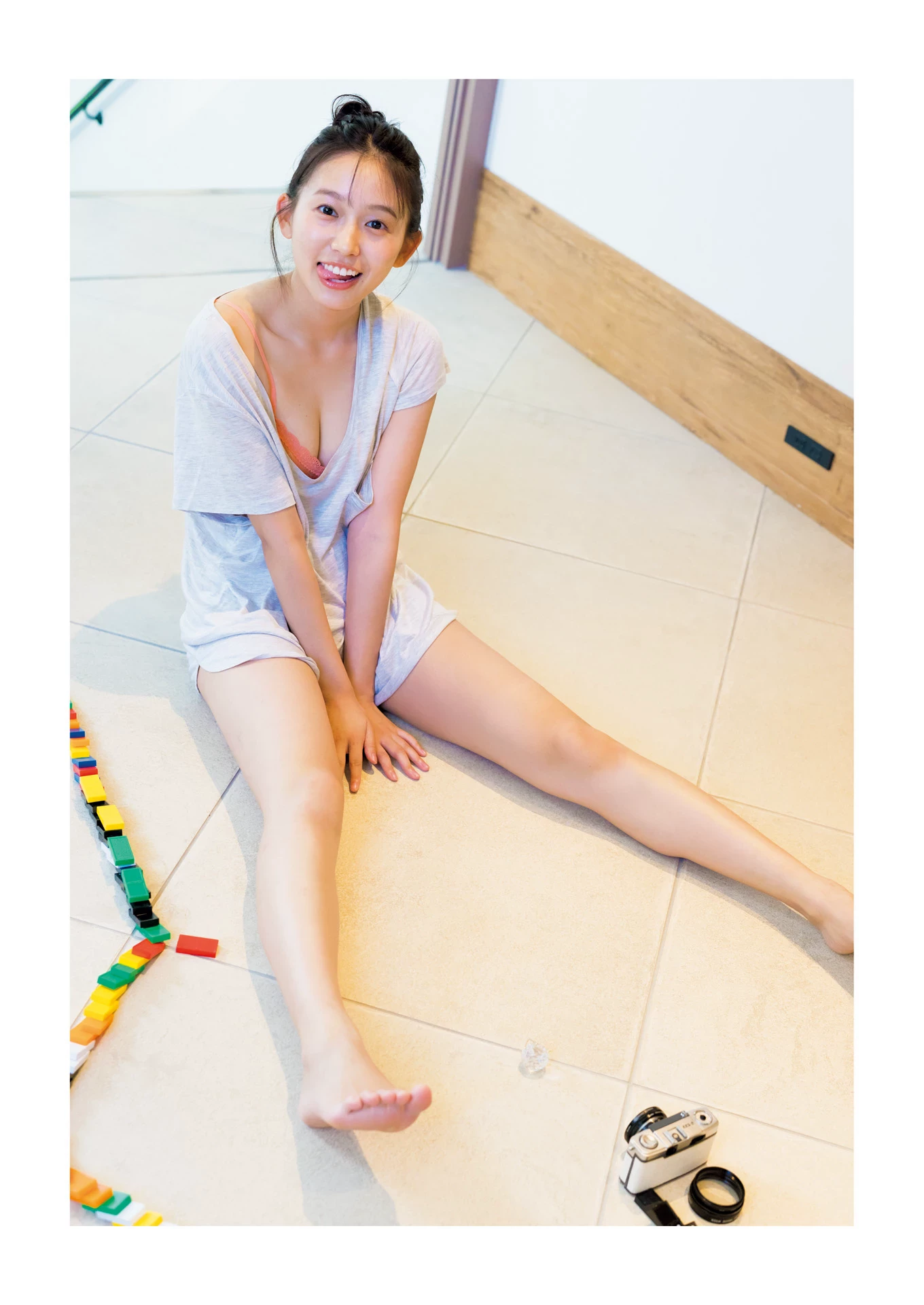 志田音音[Photobook] 写真集   ねぇね～ ’ [439P]