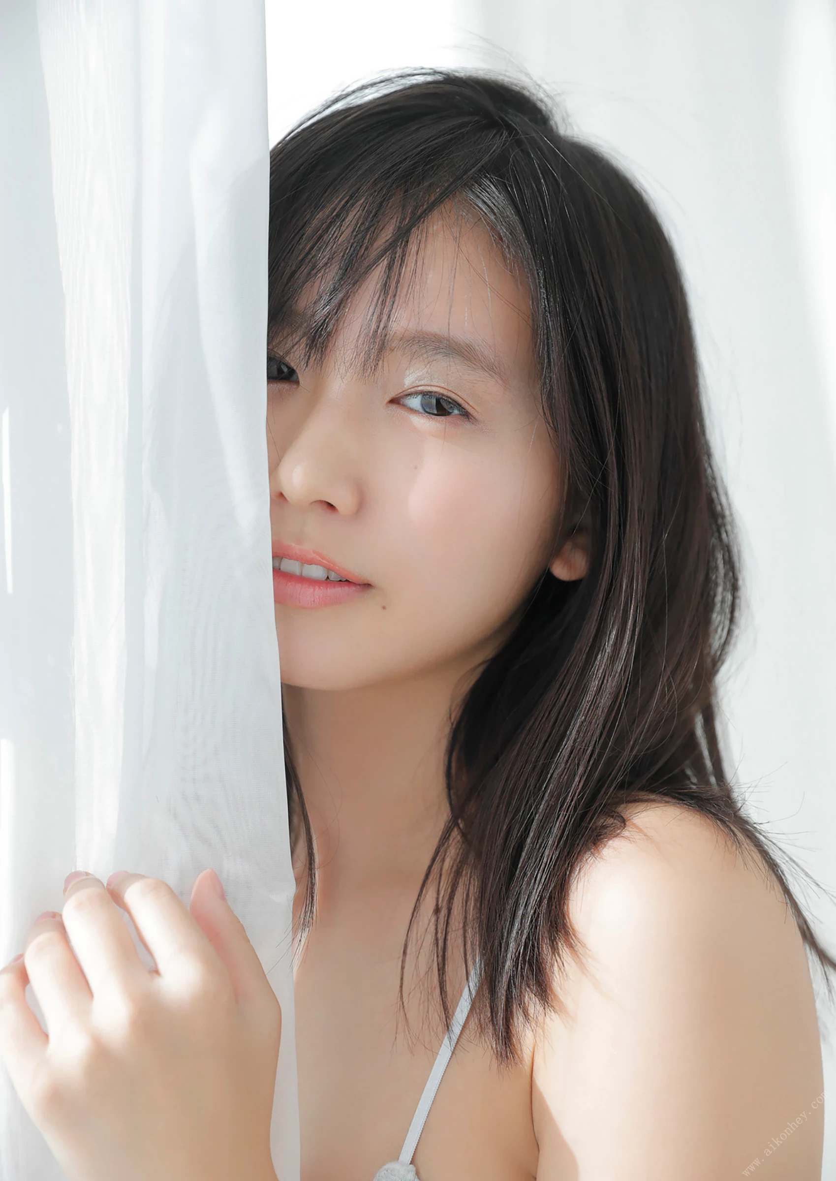 志田音音[Photobook] 写真集   ねぇね～ ’ [439P]