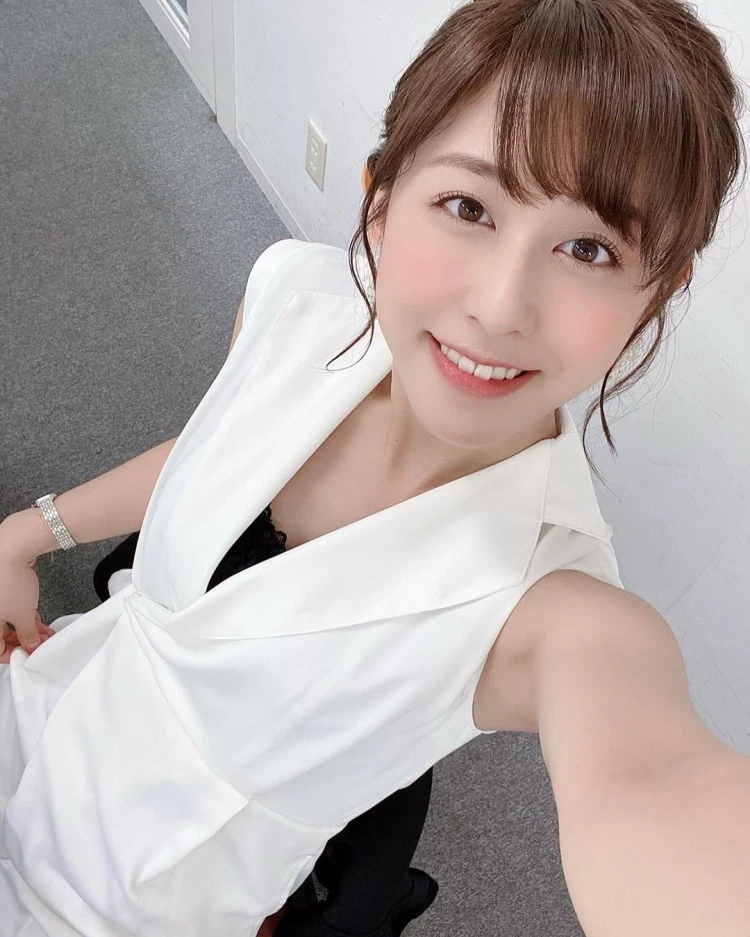 日本女主播484都特别优质？~斎藤ちはる[Chiharu Saito]